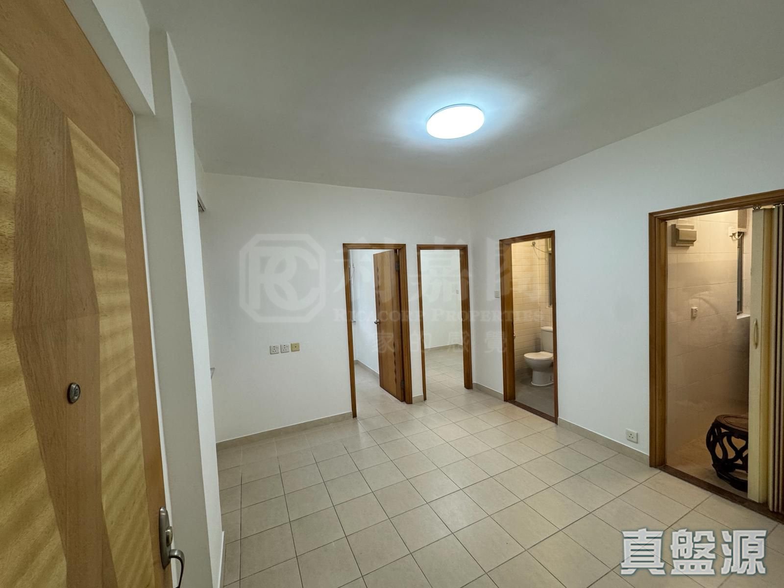 CHEONG SHING MANSION High Floor Zone Flat C North Point/North Point Mid-Levels