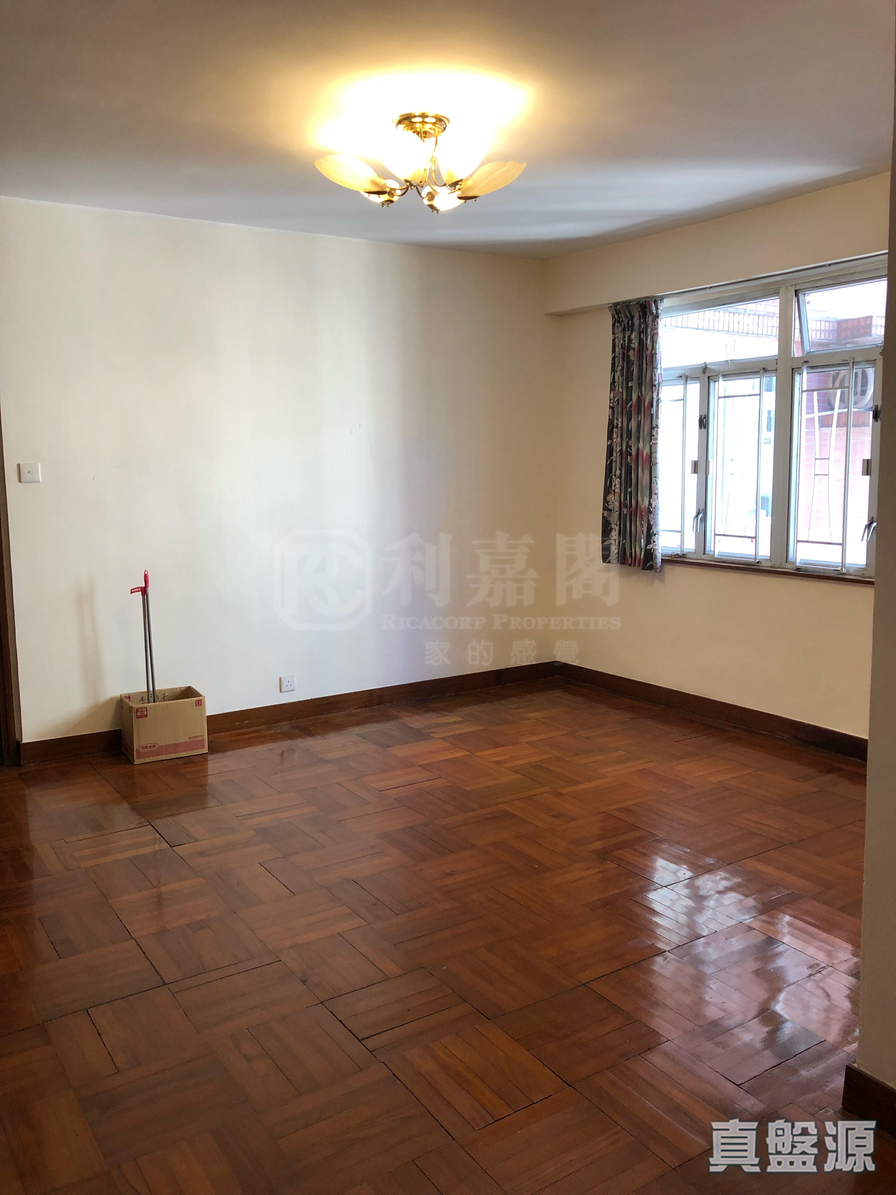 WISEMAN BUILDING High Floor Zone Flat D North Point/North Point Mid-Levels