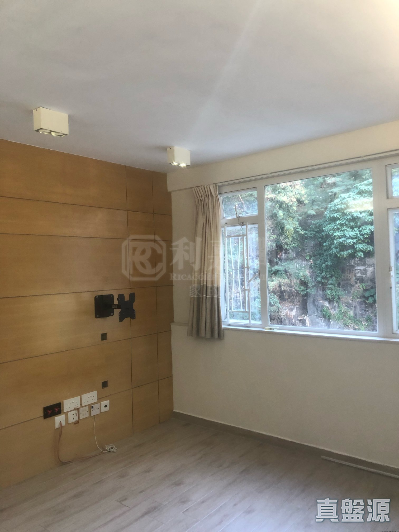 百福花园 家福阁 高层 E室 北角/北角半山