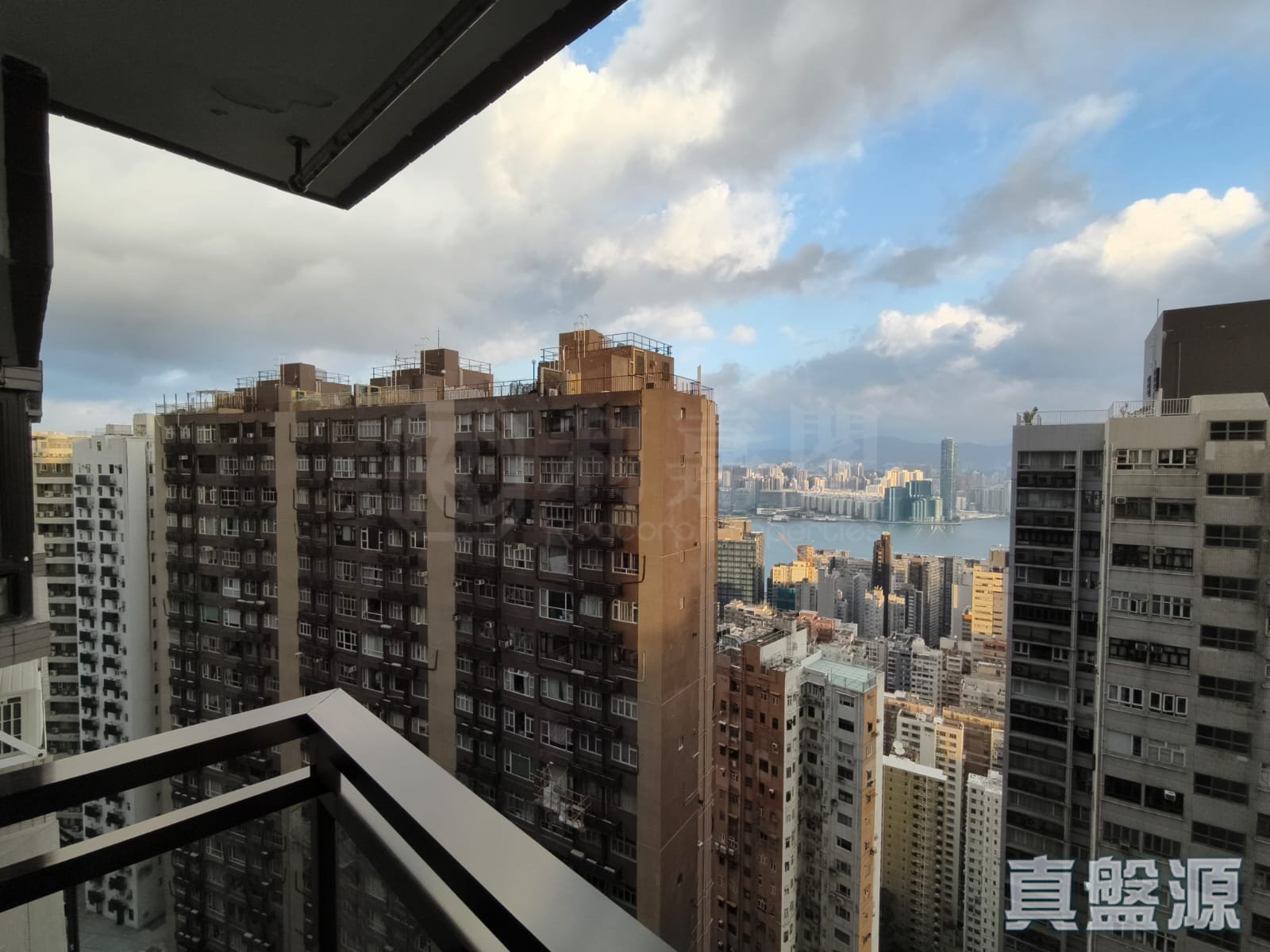 BEVERLEY HEIGHTS BLOCK 2 High Floor Zone Flat B North Point/North Point Mid-Levels