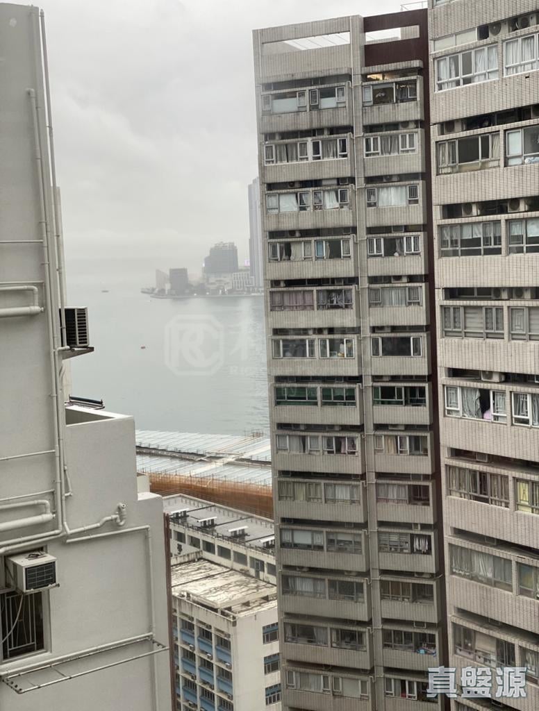 FUNG CHEONG BUILDING Very High Floor Zone Flat D North Point/North Point Mid-Levels