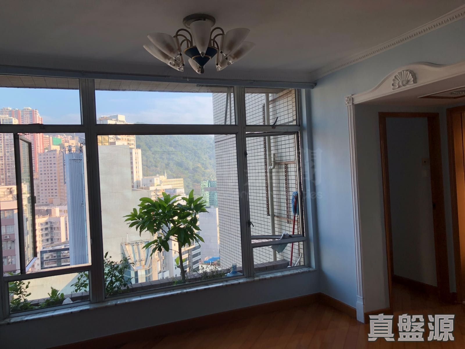 海峯园 3座(南峯阁) 极高层 E室 北角/北角半山