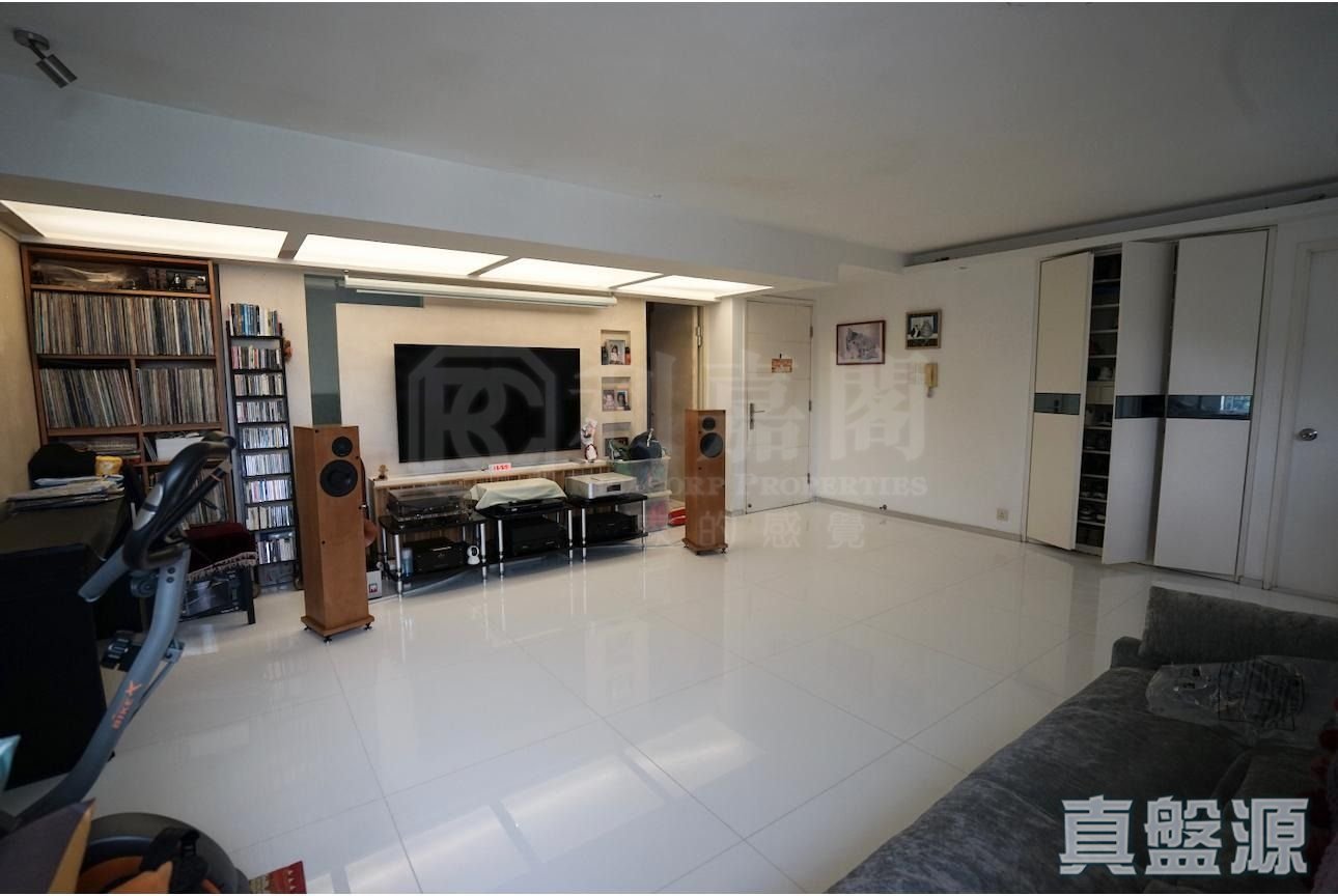 BEDFORD GARDENS (BLOCK A) KING FOOK COURT Very High Floor Zone Flat AB North Point/North Point Mid-Levels