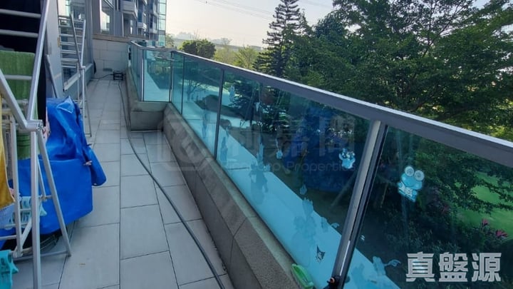 峻巒