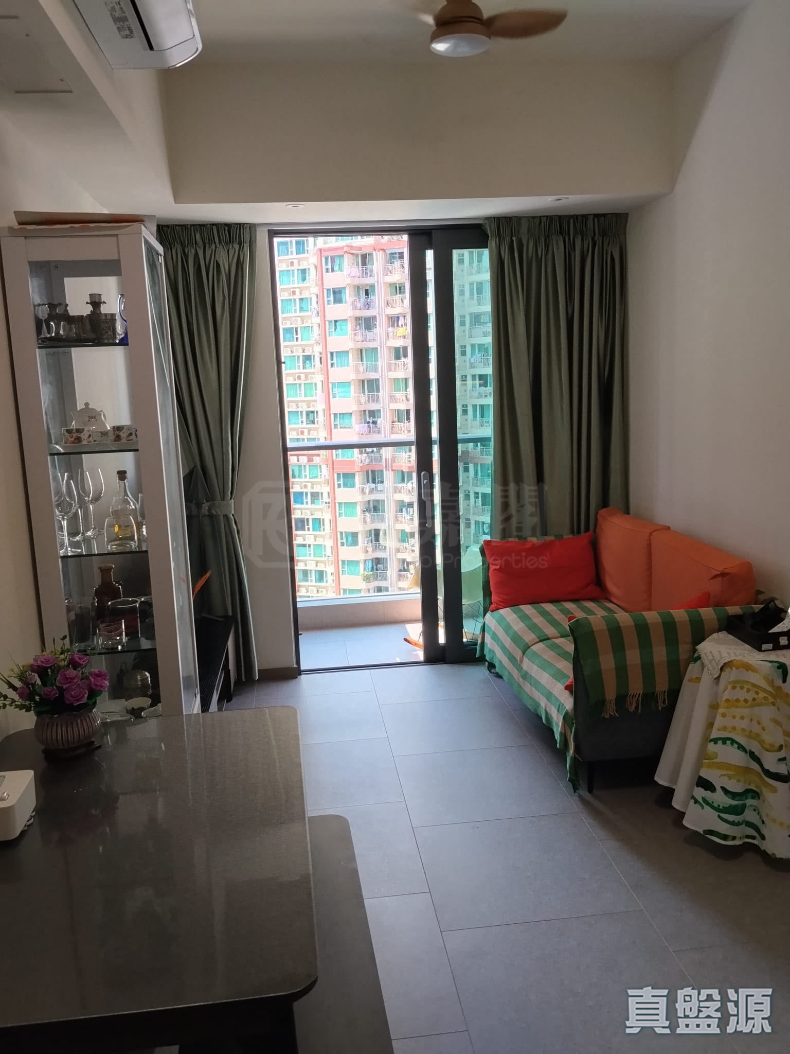 YOHO WEST PHASE 1 - Tower 3a High Floor Zone Tin Shui Wai