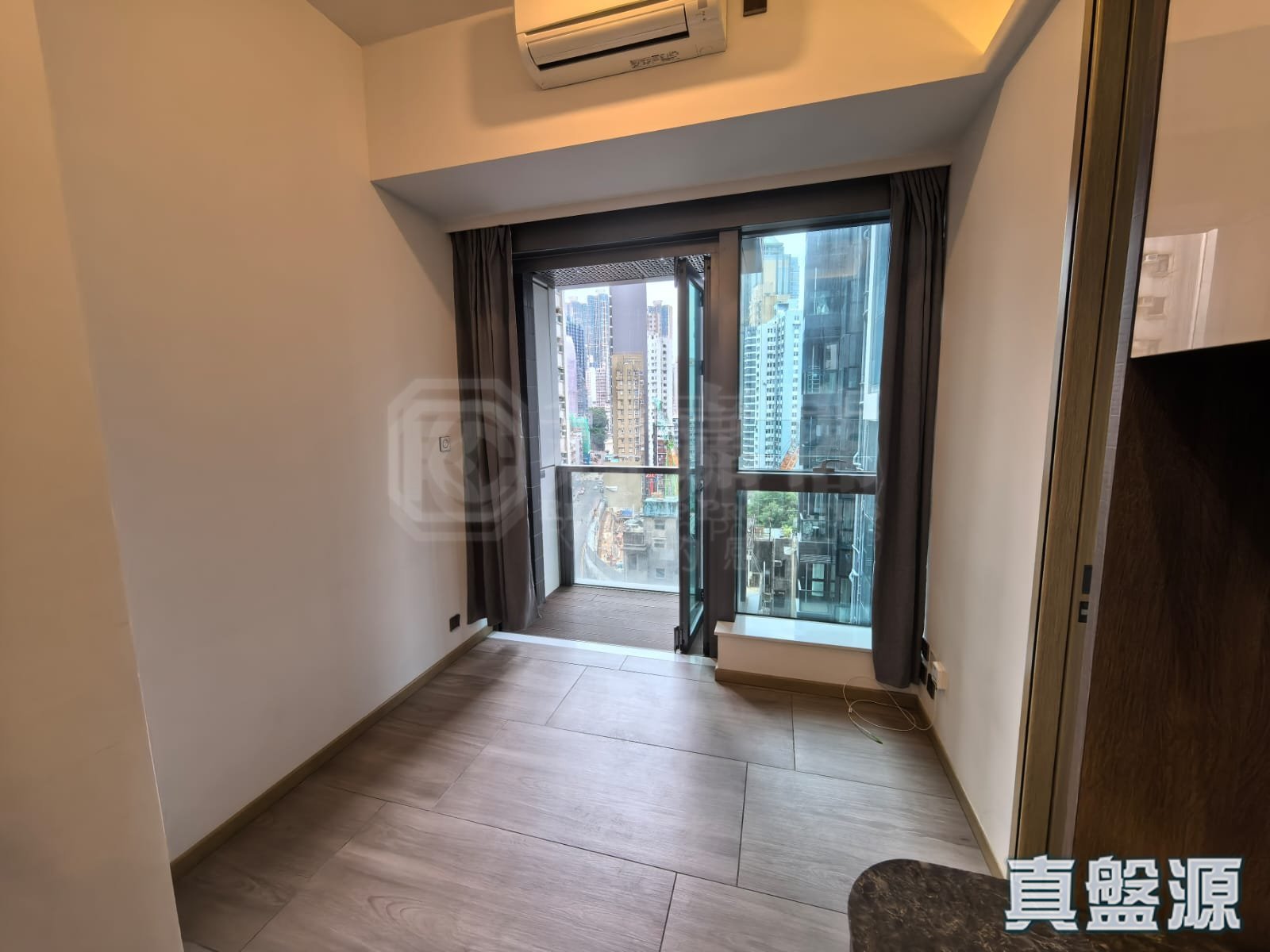 藝里坊．2號 低層 J室 中上環/西區