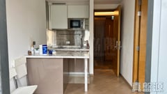 THE MET. SUBLIME High Floor Zone Flat C Central/Sheung Wan/Western District