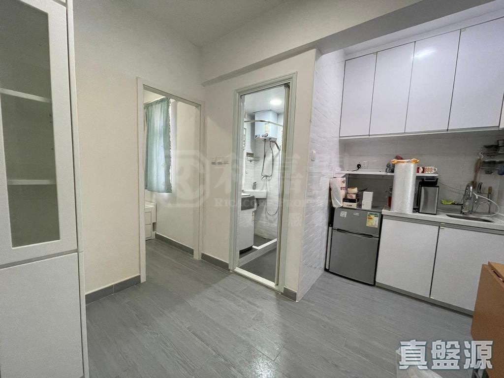 景辉阁 中层 4室 西九龙