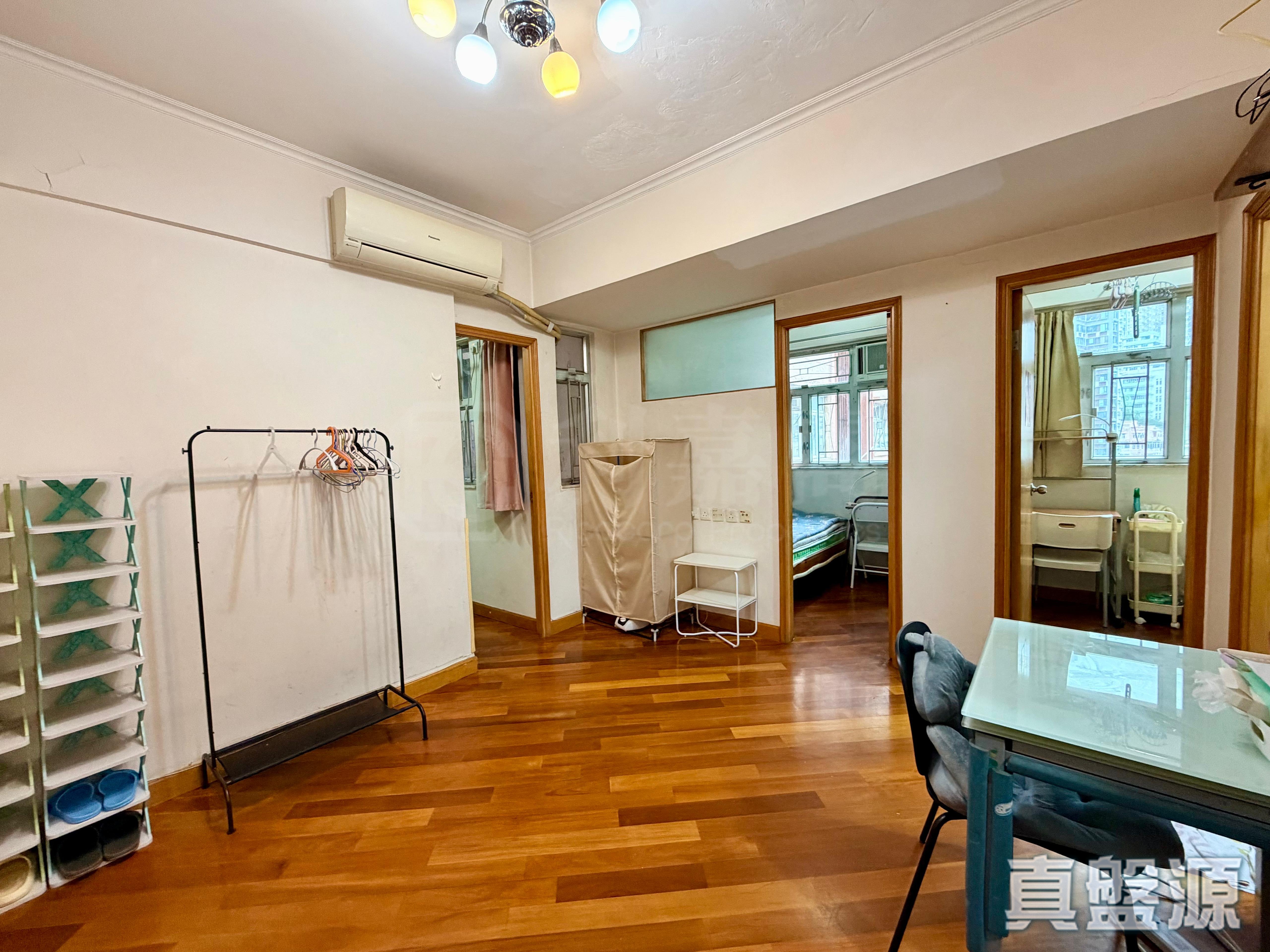 KWAN YICK BUILDING PHASE 3 - Block B High Floor Zone Flat B4 Central/Sheung Wan/Western District