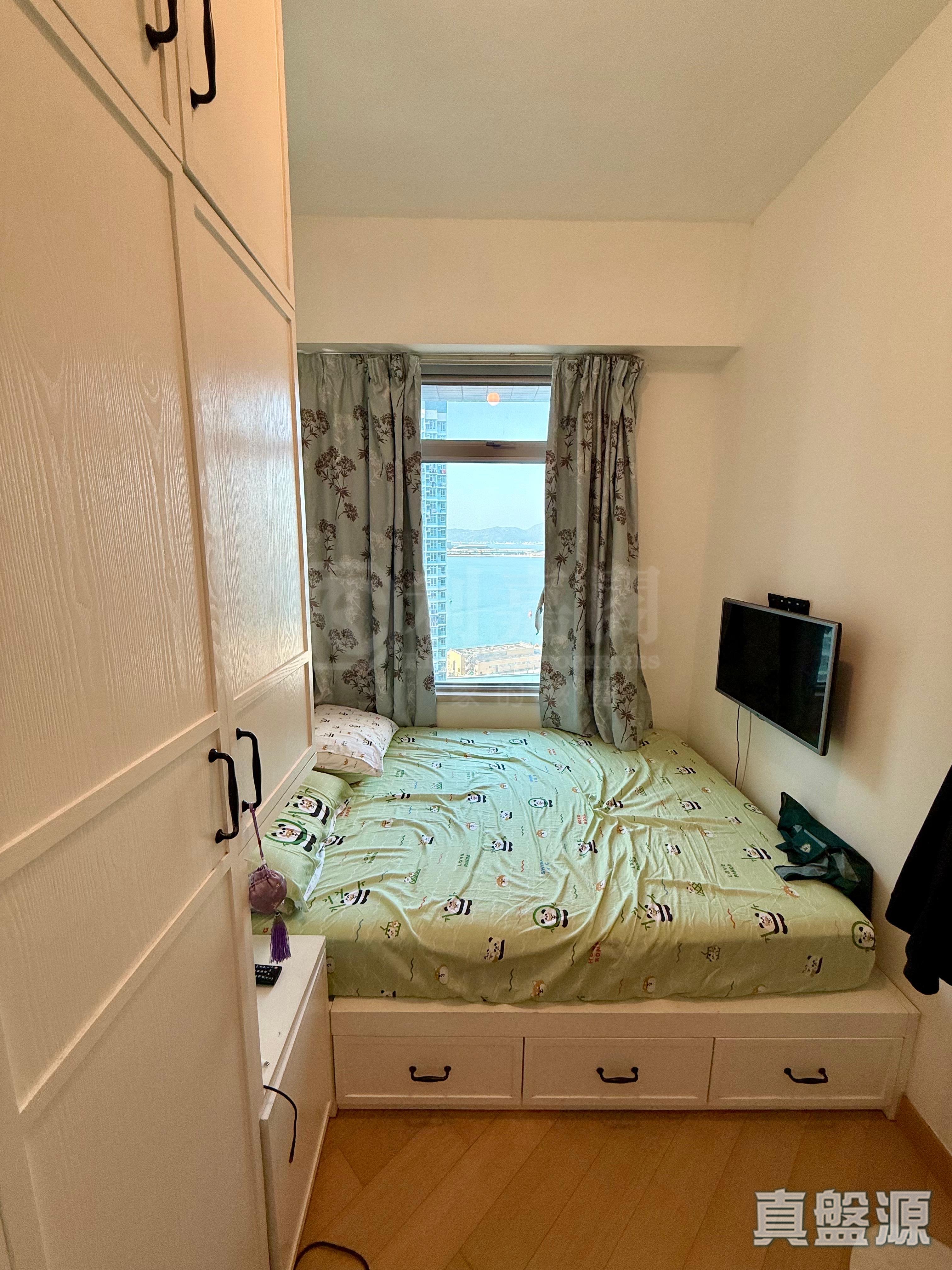 CENTURY LINK PHASE 1 - Tower 6a High Floor Zone Flat 03 Tung Chung