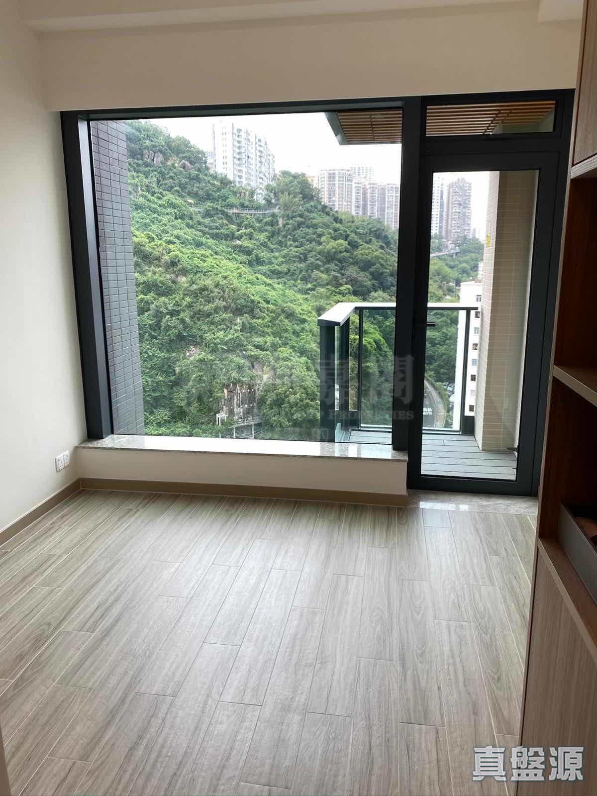 NOVUM EAST High Floor Zone Flat J Quarry Bay/Kornhill/Taikoo Shing