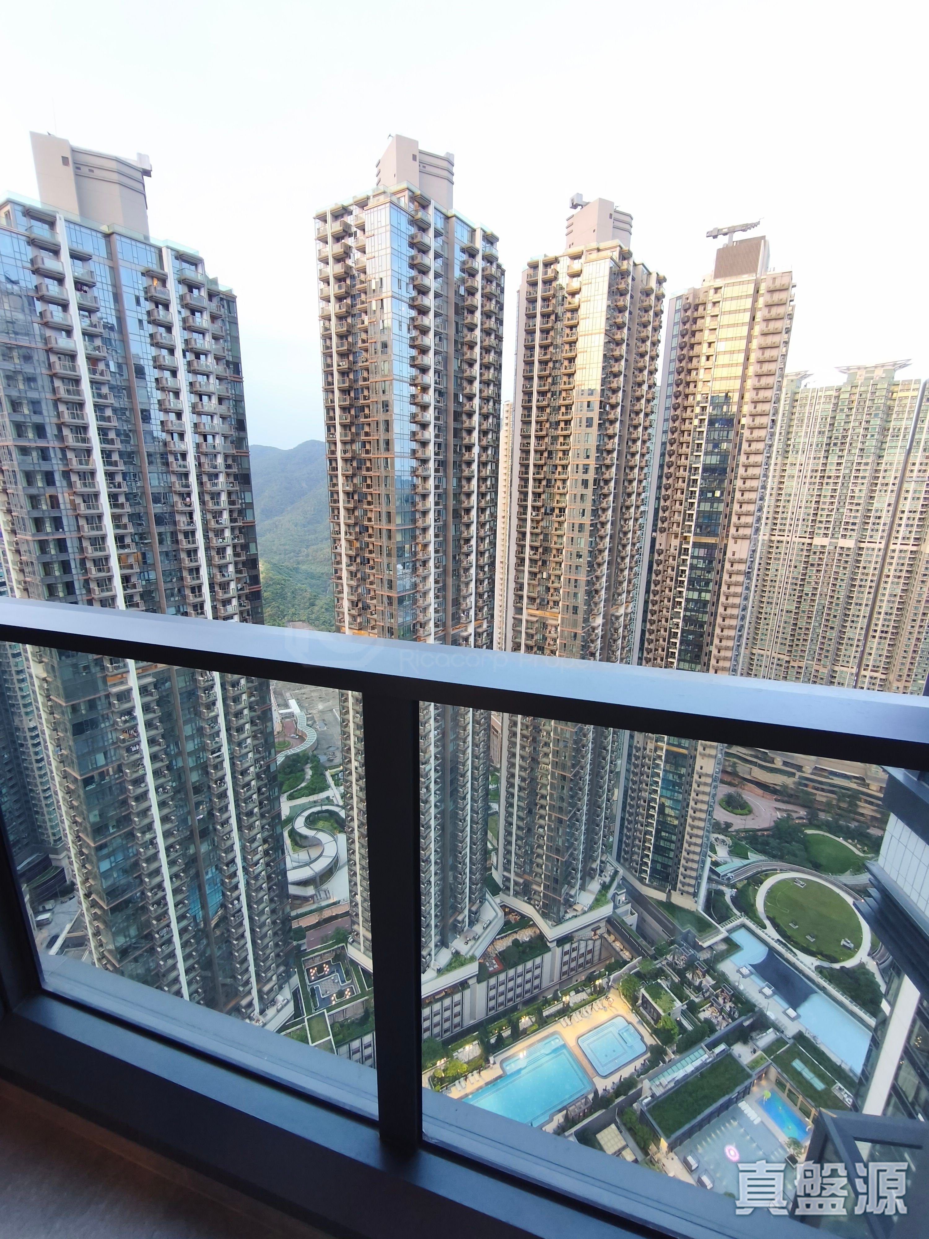 LOHAS PARK PHASE 12C GRAND SEASONS - Tower 1 (1b) High Floor Zone Flat E Tseung Kwan O