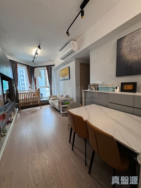 愛海頌 3座 高層 E室 西九龍