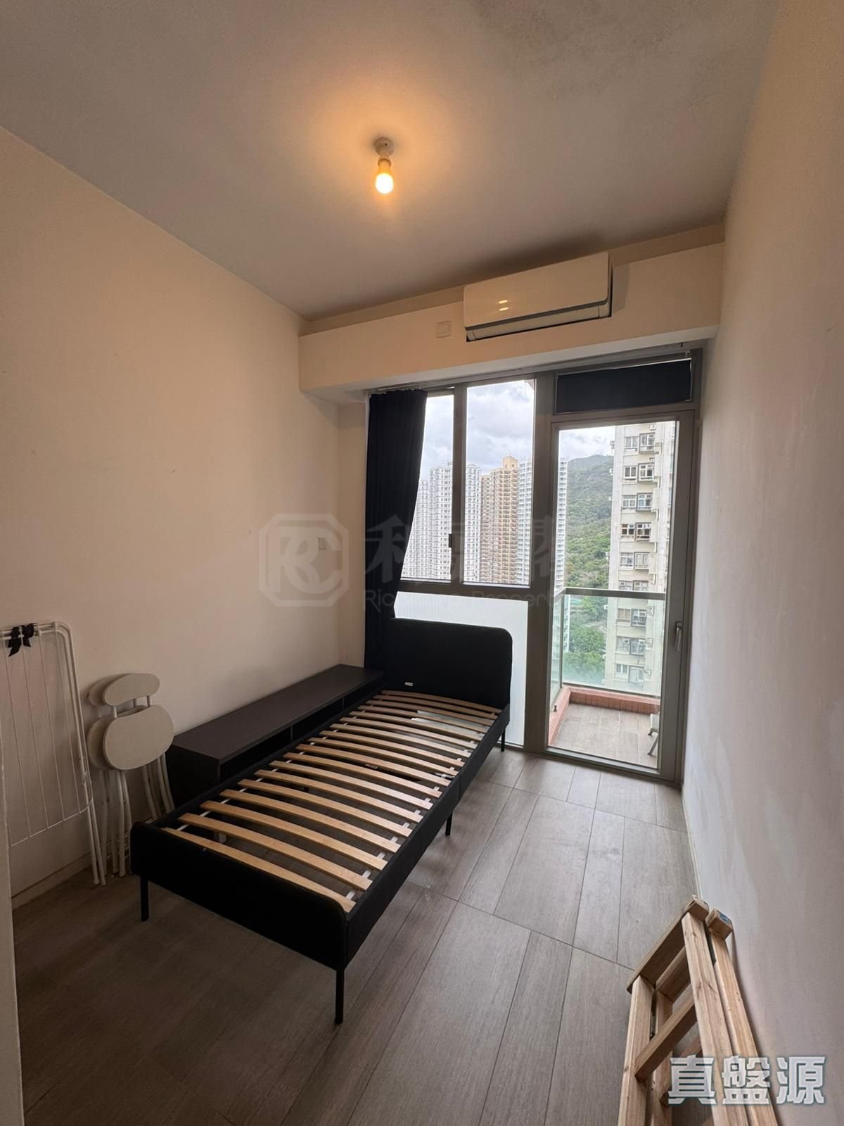 T PLUS High Floor Zone Flat 28 Tuen Mun