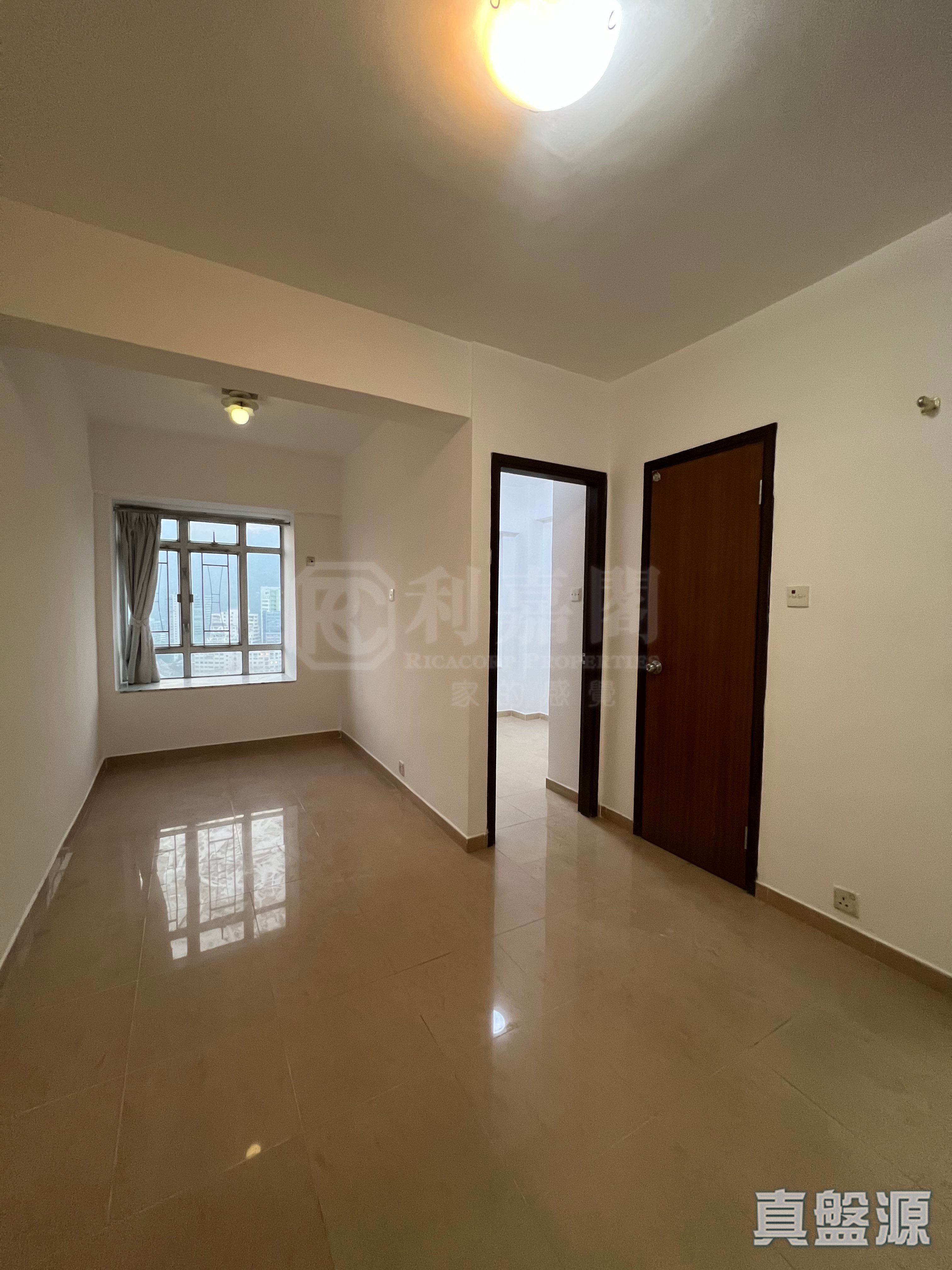 時代廣場 E座 極高層 5室 屯門