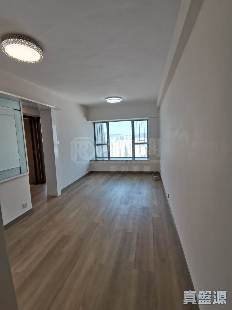 OCEAN SHORES PHASE 2 - Tower 10 Very High Floor Zone Flat E Tseung Kwan O