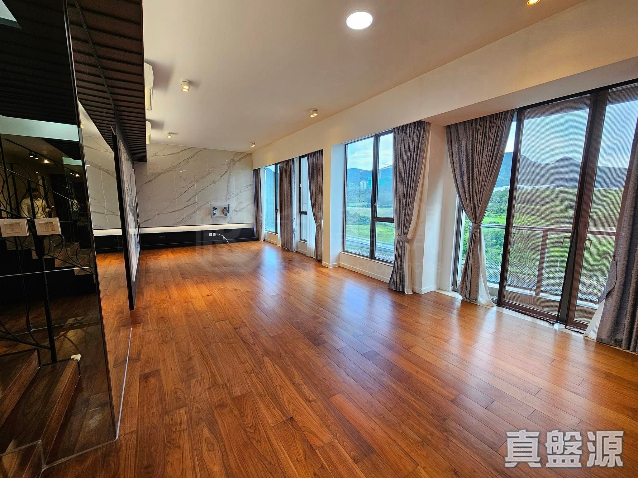 海翩滙 1座 极高层 F室 将军澳