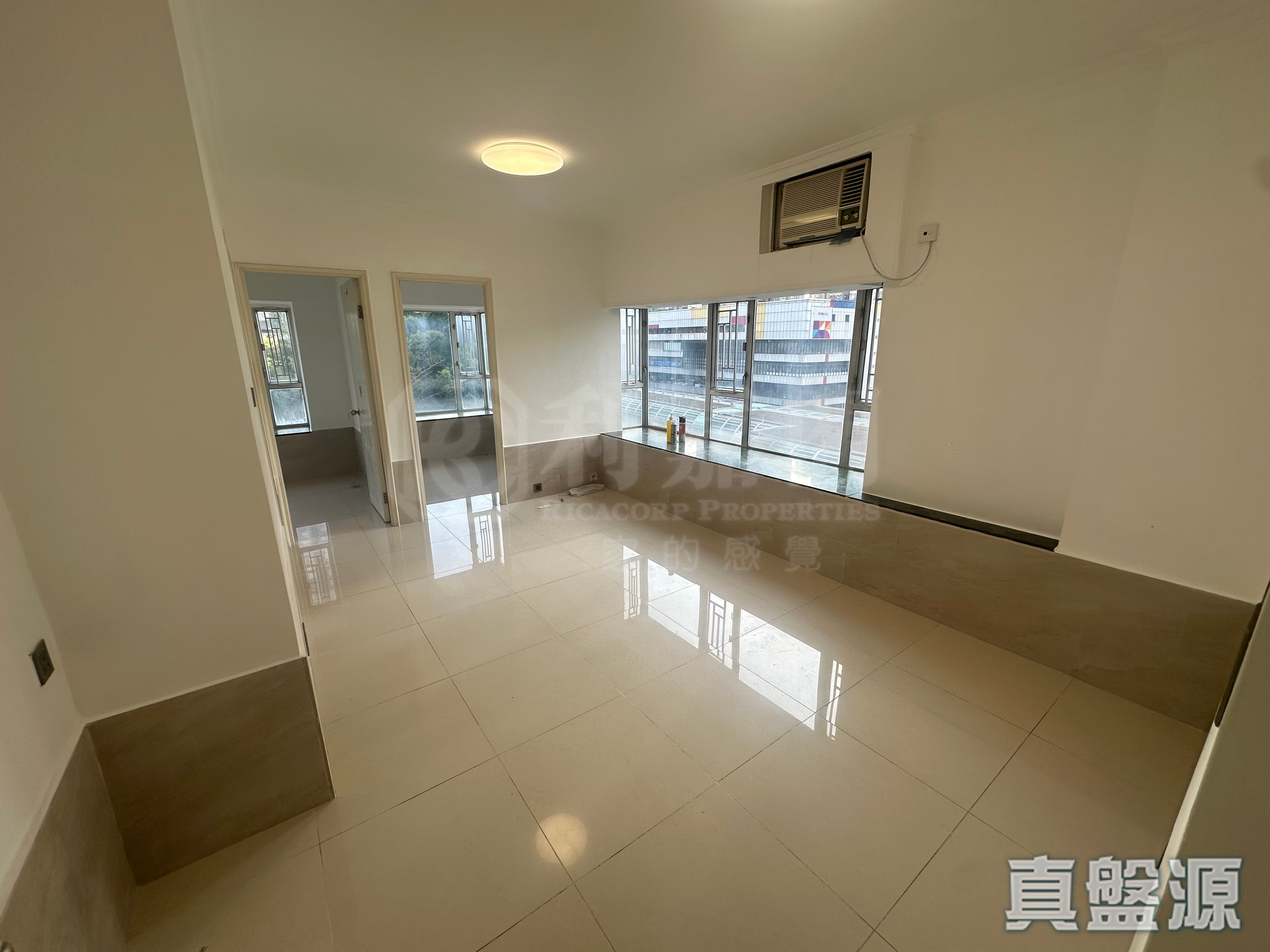 屯門市廣場 3期 8座 低層 F室 屯門