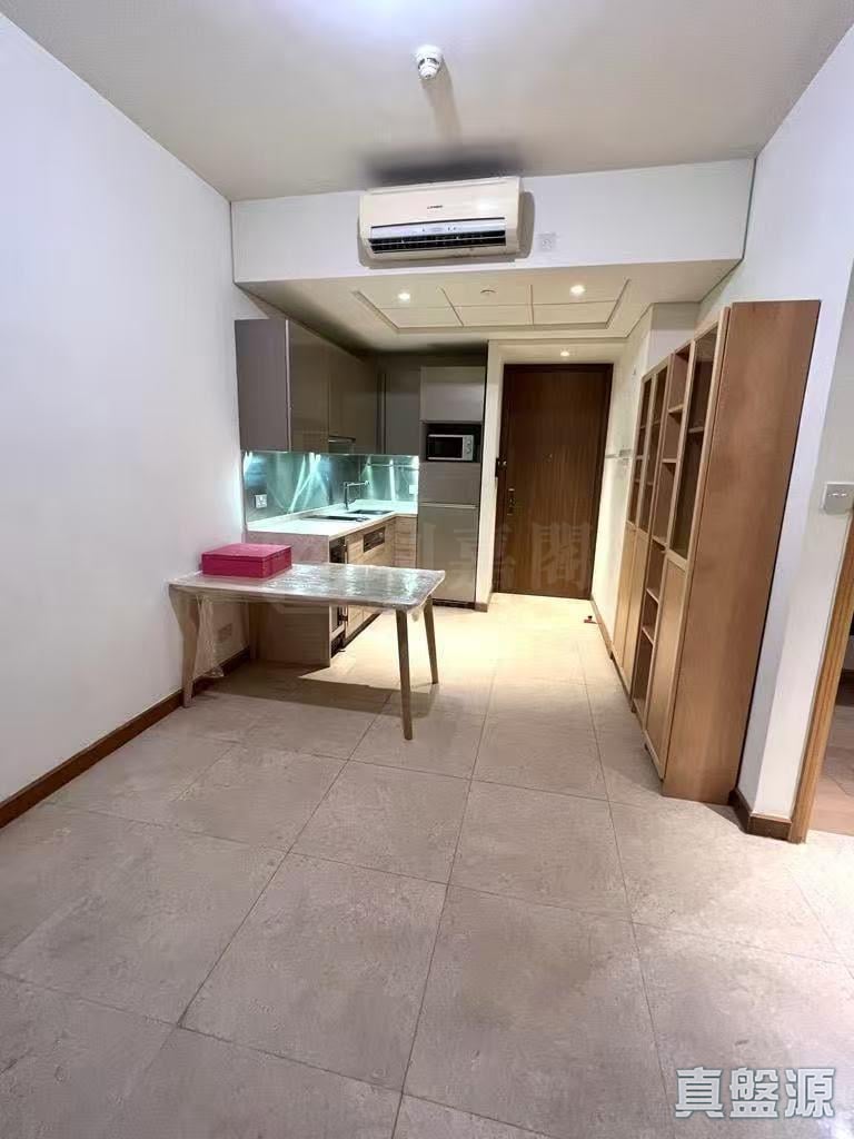 CADOGAN Low Floor Zone Flat D Central/Sheung Wan/Western District