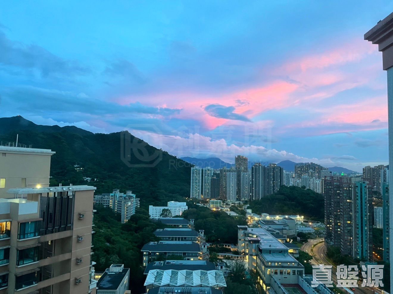 倚嶺南庭 極高層 屯門