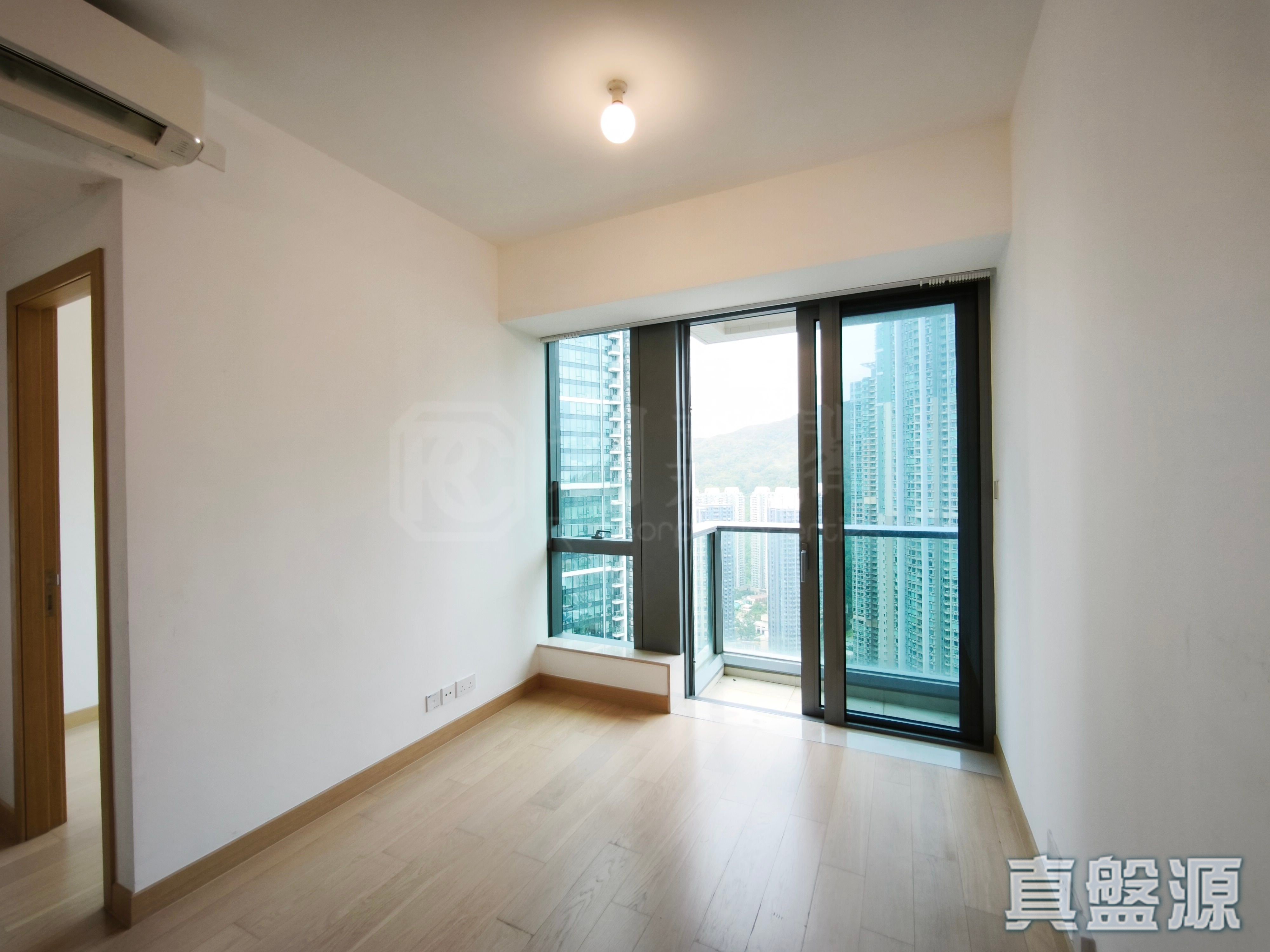LOHAS PARK PHASE 7A MONTARA - Tower 2 (2b) High Floor Zone Flat D Tseung Kwan O