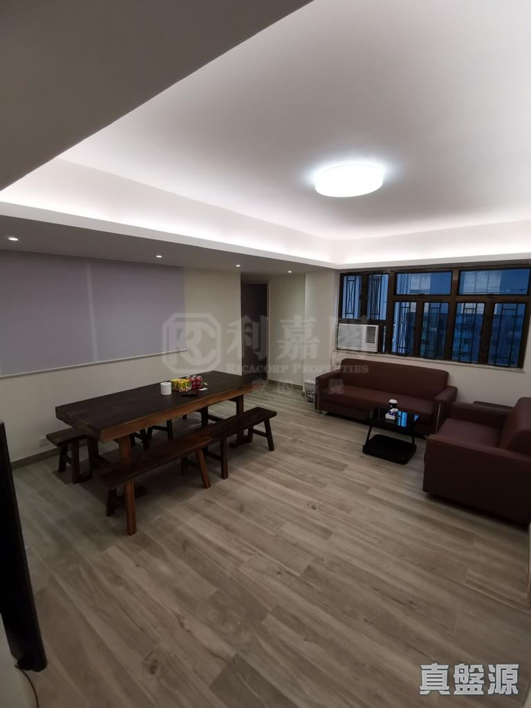 UNITED BUILDING High Floor Zone Flat G North Point/North Point Mid-Levels