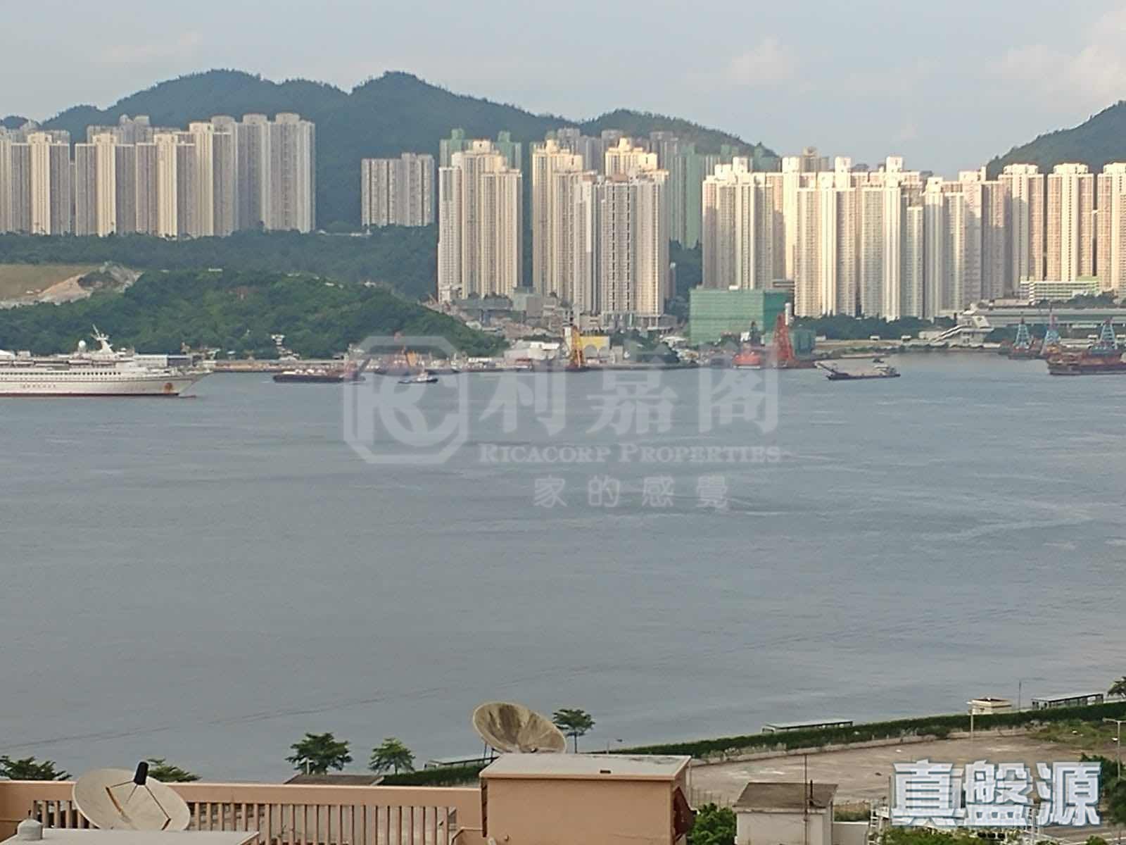 NOVUM EAST High Floor Zone Flat D Quarry Bay/Kornhill/Taikoo Shing