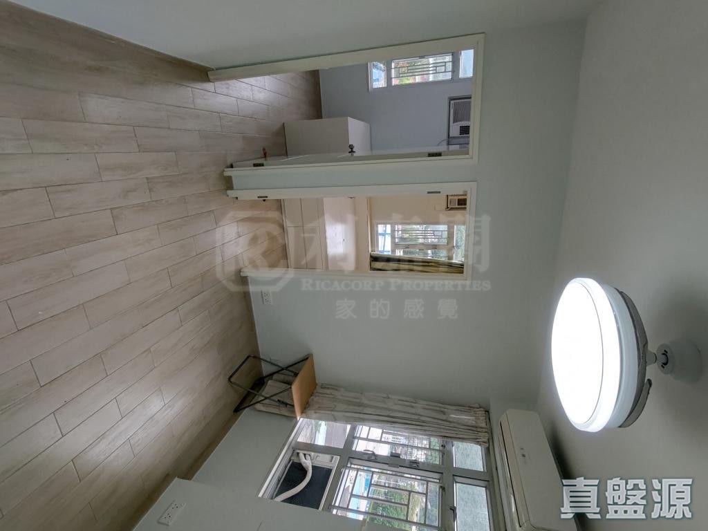 美豐花園 B座 中層 8室 大埔