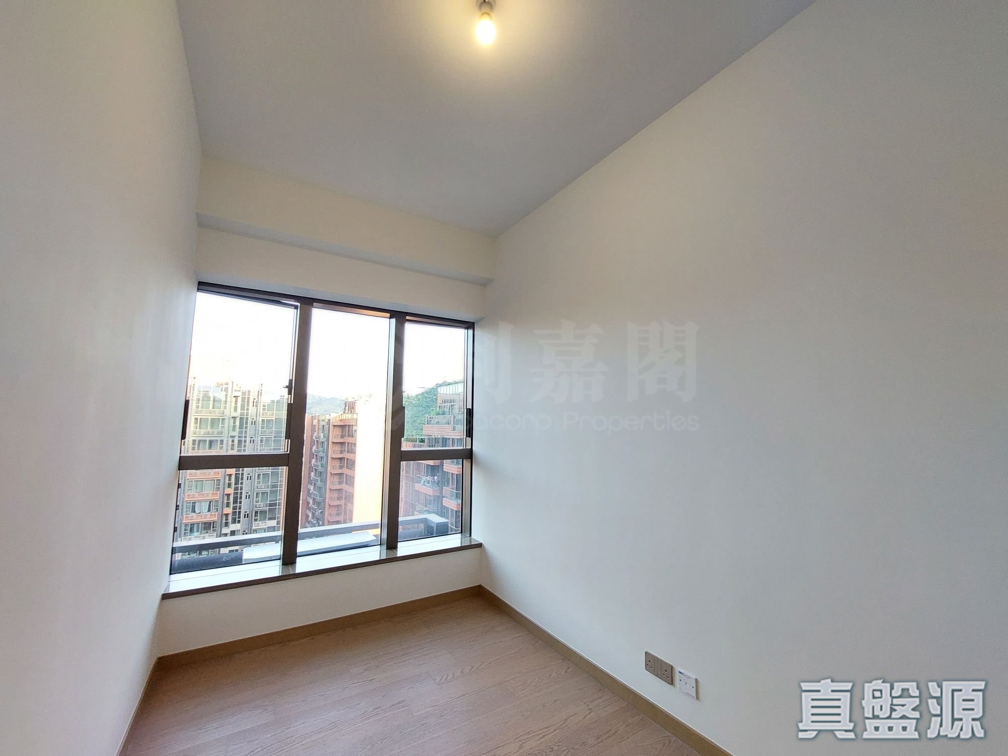 CENTRA HORIZON TOWER 5 Very High Floor Zone Flat F Tai Po