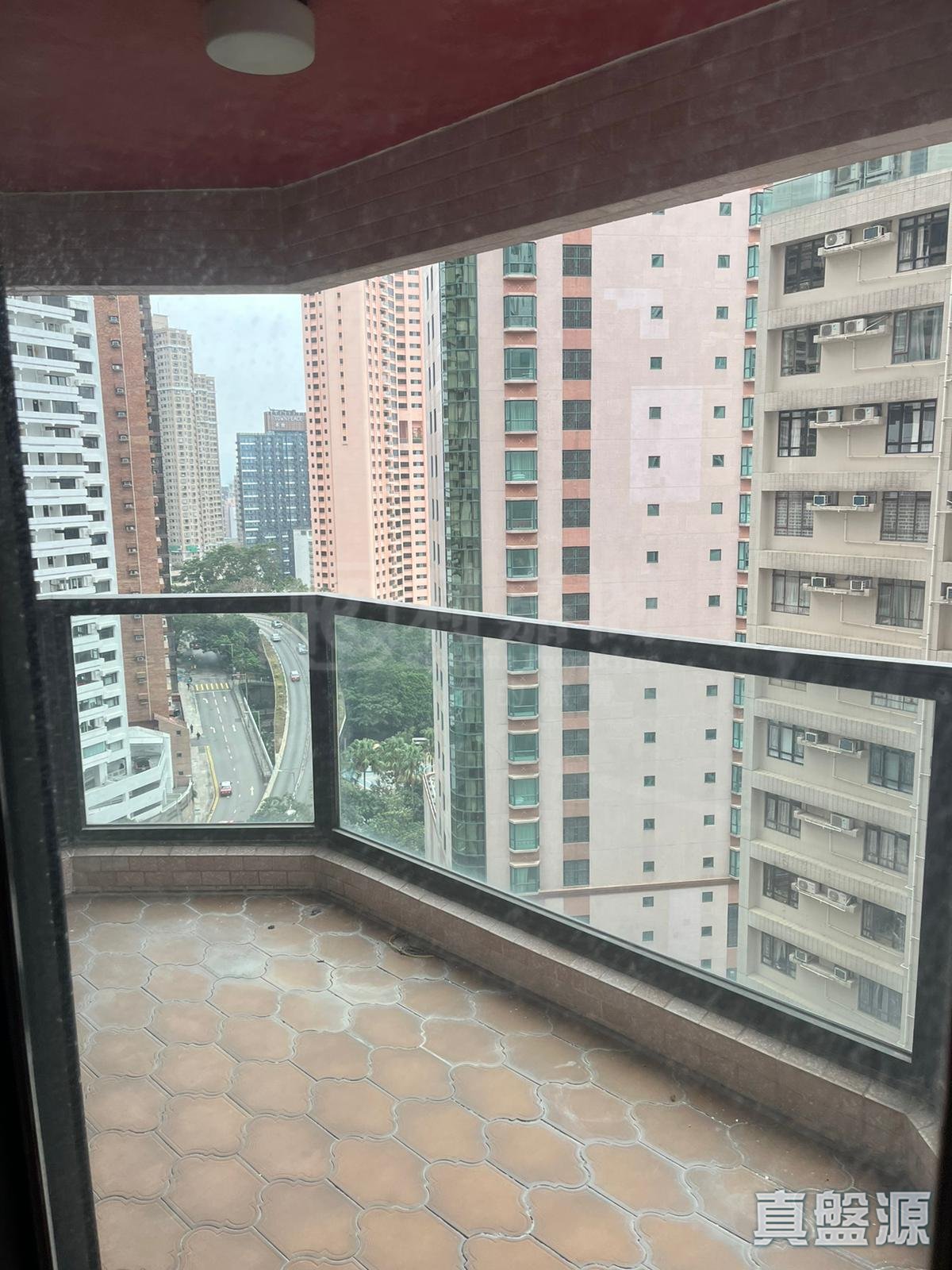 愛都大廈 1座 中層 B室 中半山