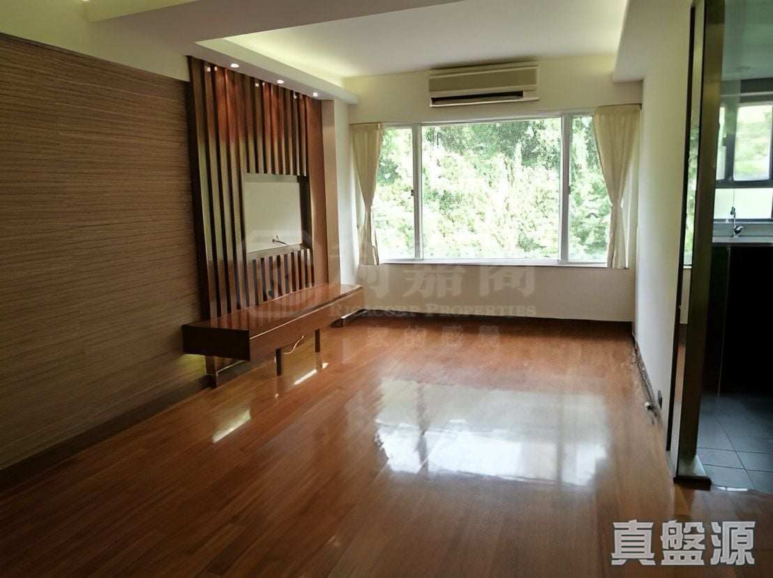 GRANDVIEW TOWER BLOCK A High Floor Zone Flat 4 Mid-Levels