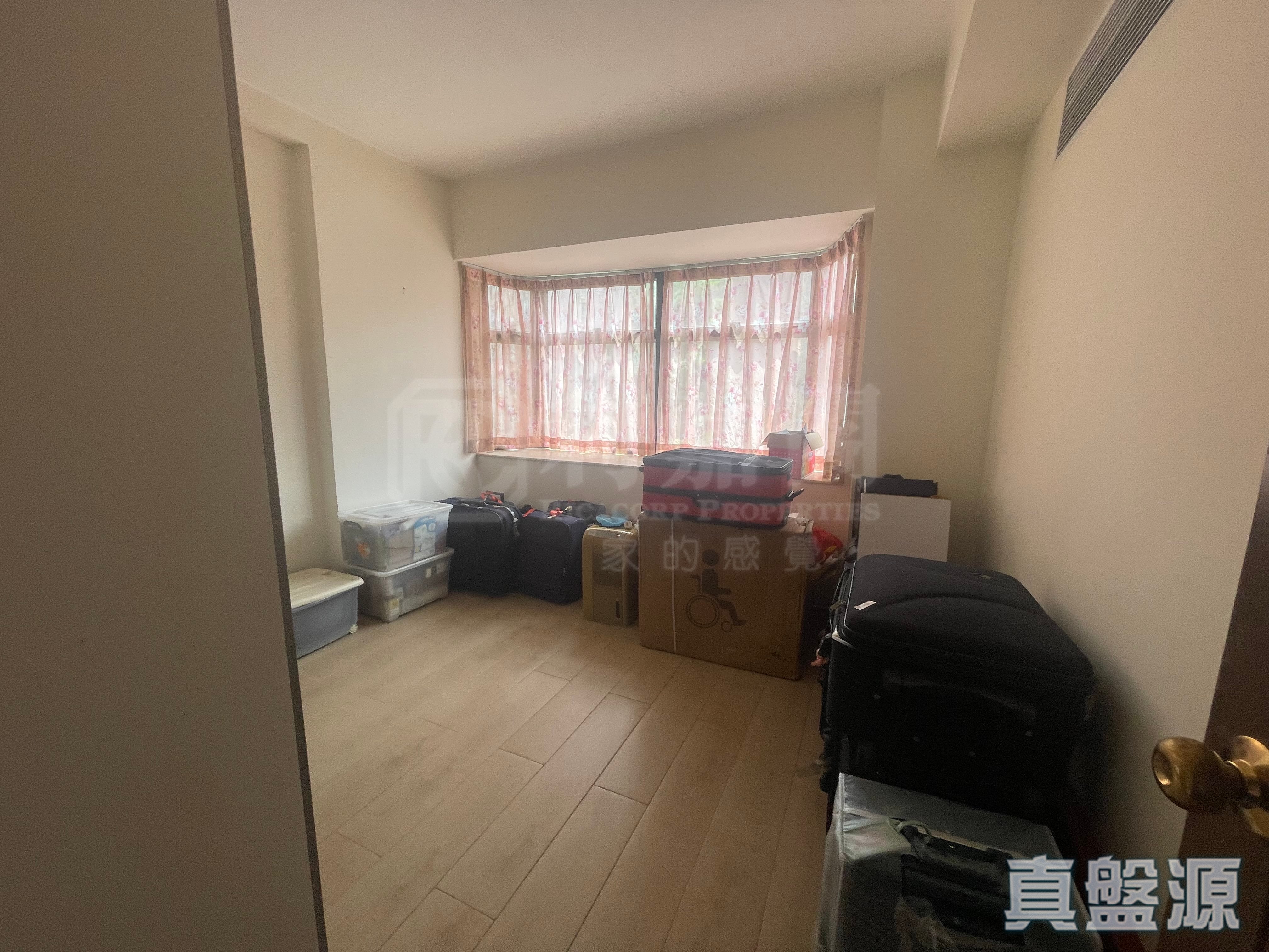 桂濤苑 中層 中半山