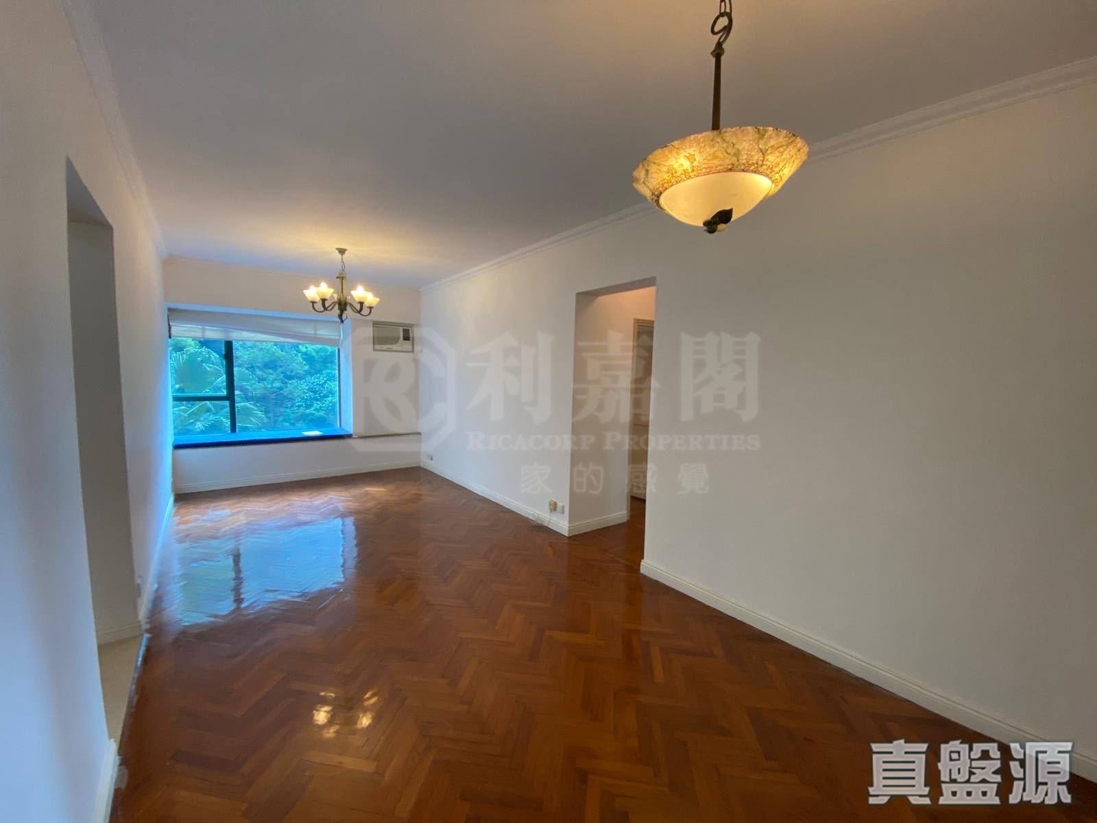 HILLSBOROUGH COURT TOWER 2 Low Floor Zone Flat A Mid-Levels