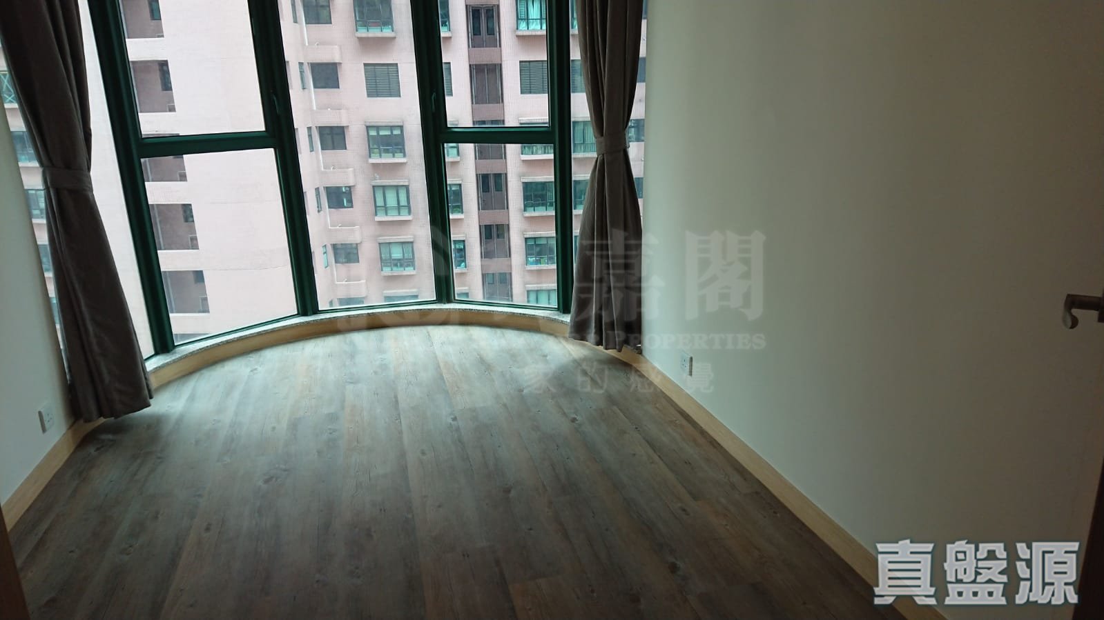 曉峰閣 2座 高層 B室 中半山