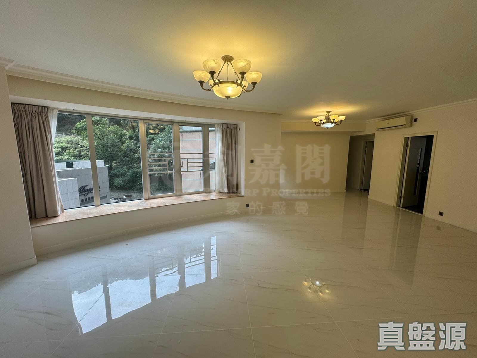 地利根德阁 3座 低层 B室 中半山