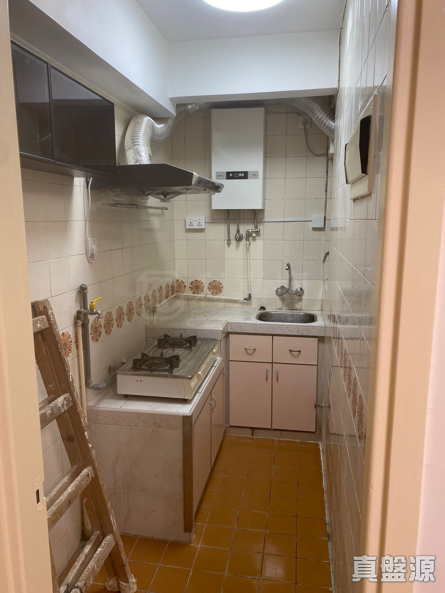 CITY ONE SHATIN SITE 5 - Block 50 Low Floor Zone Flat B Sha Tin/Fo Tan/Kau To Shan