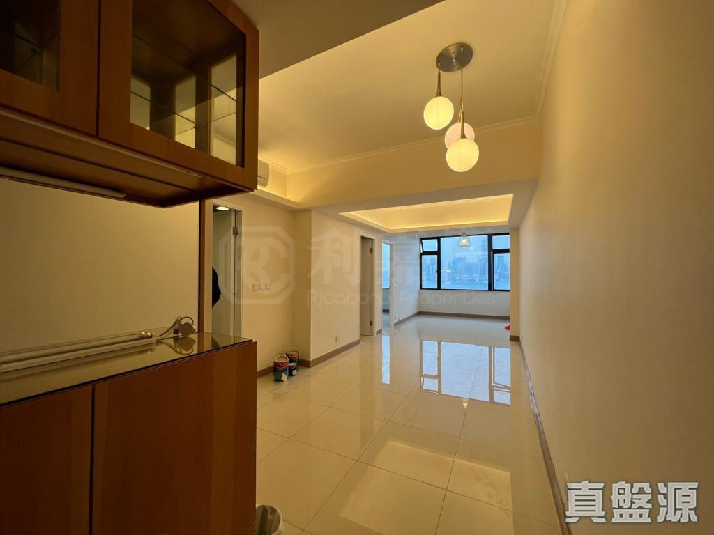 海殿大廈 高層 B室 灣仔/銅鑼灣