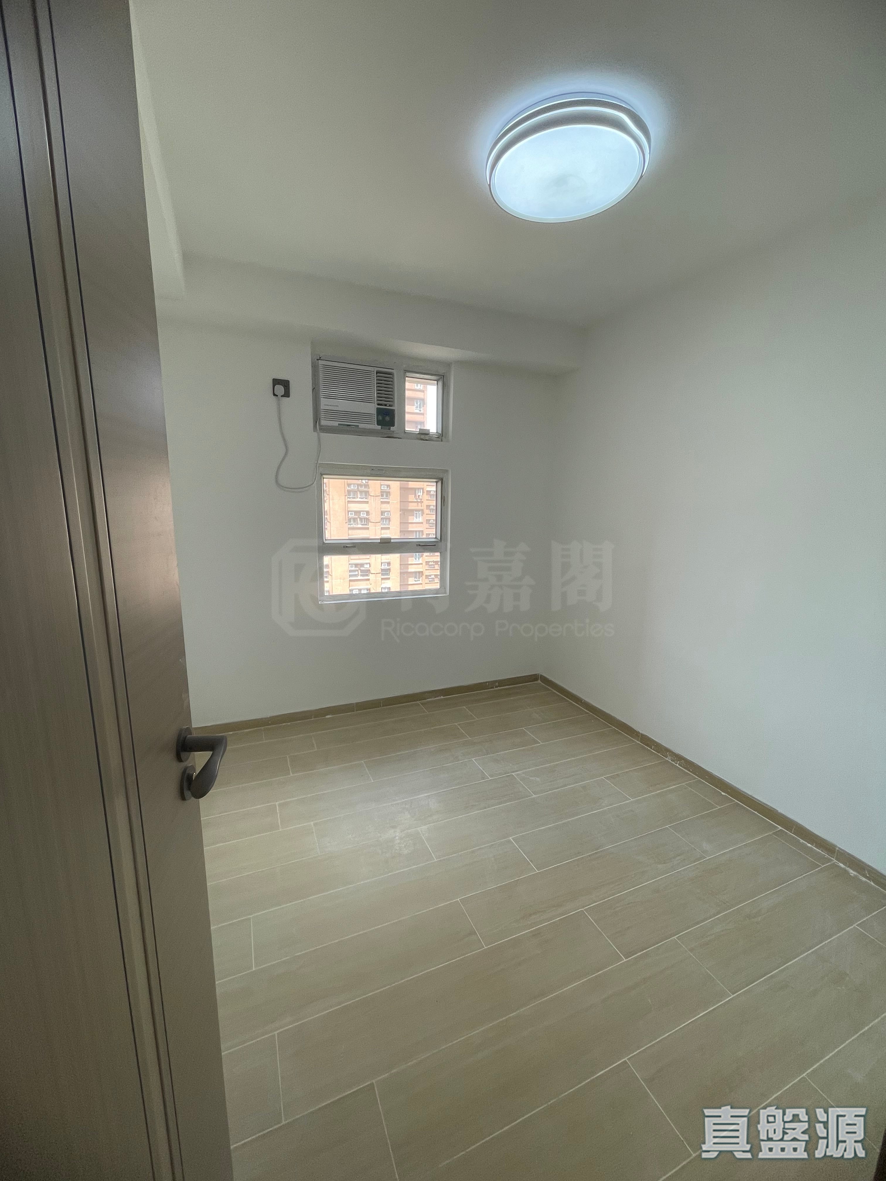 兆康苑 兆俊阁 (C座) 极高层 5室 屯门