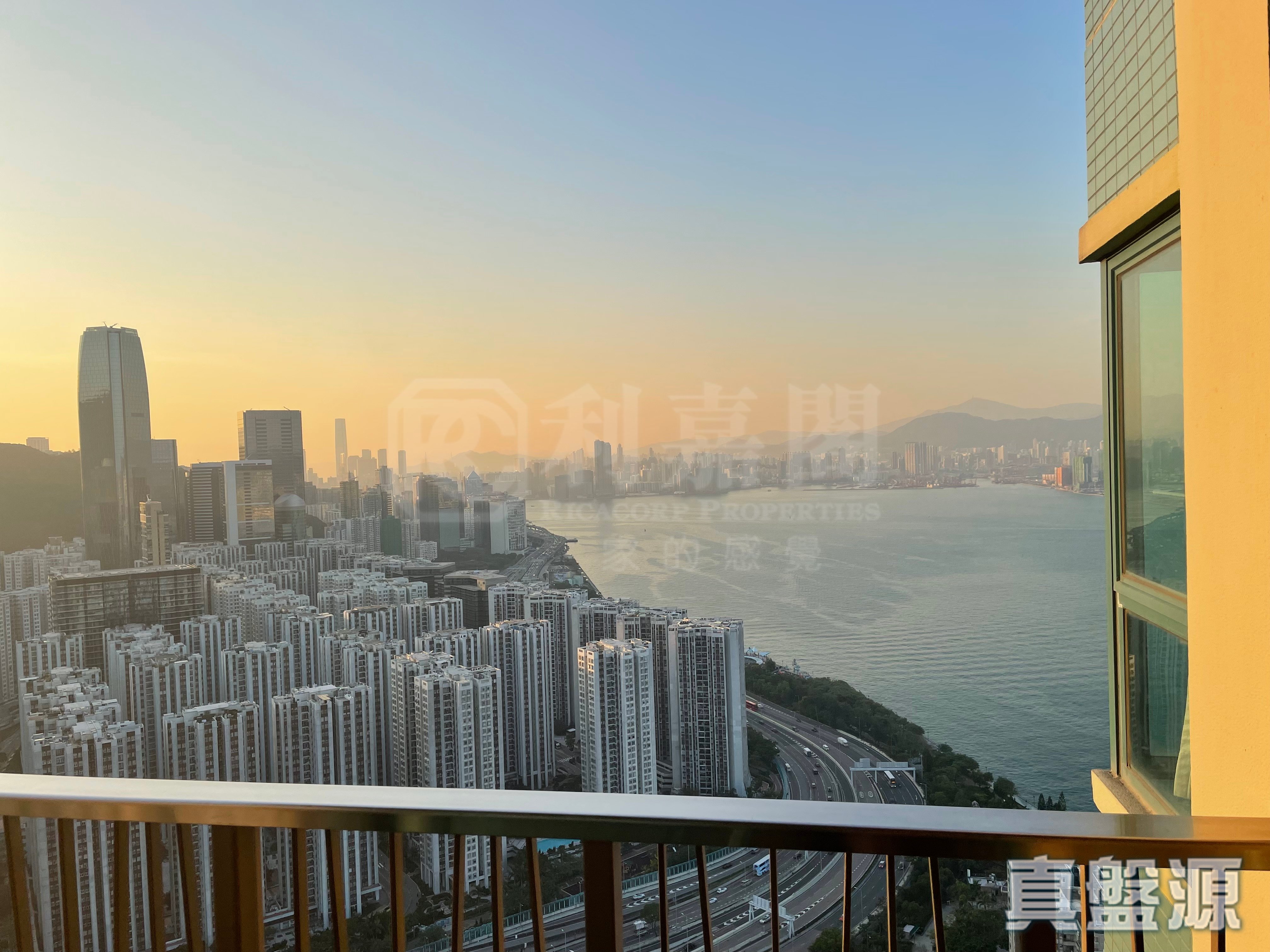 GRAND PROMENADE TOWER 1 High Floor Zone Flat C Sai Wan Ho/Shau Kei Wan