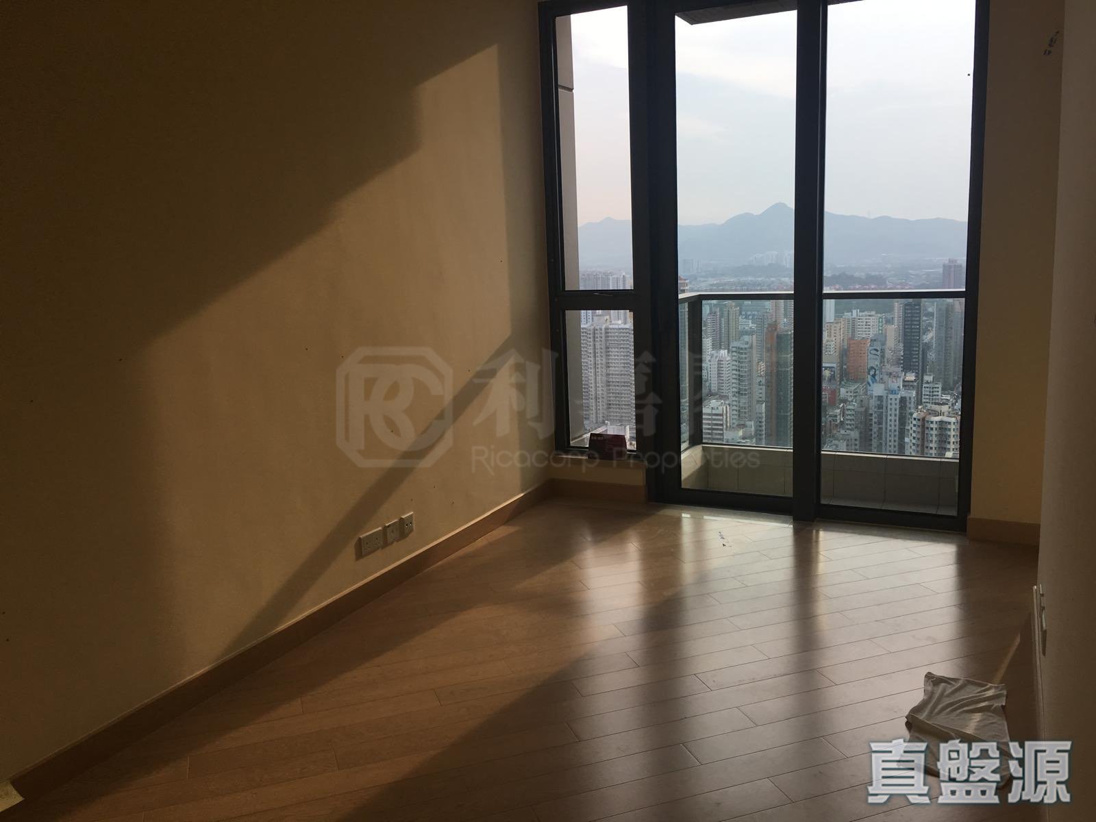 GRAND YOHO PHASE 1 - Tower 2 Very High Floor Zone Flat H Yuen Long