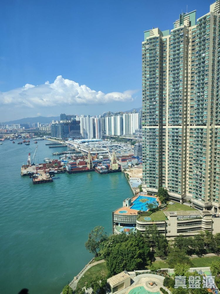 THE LONG BEACH TOWER 2 High Floor Zone Flat B Olympic Station/Nam Cheong