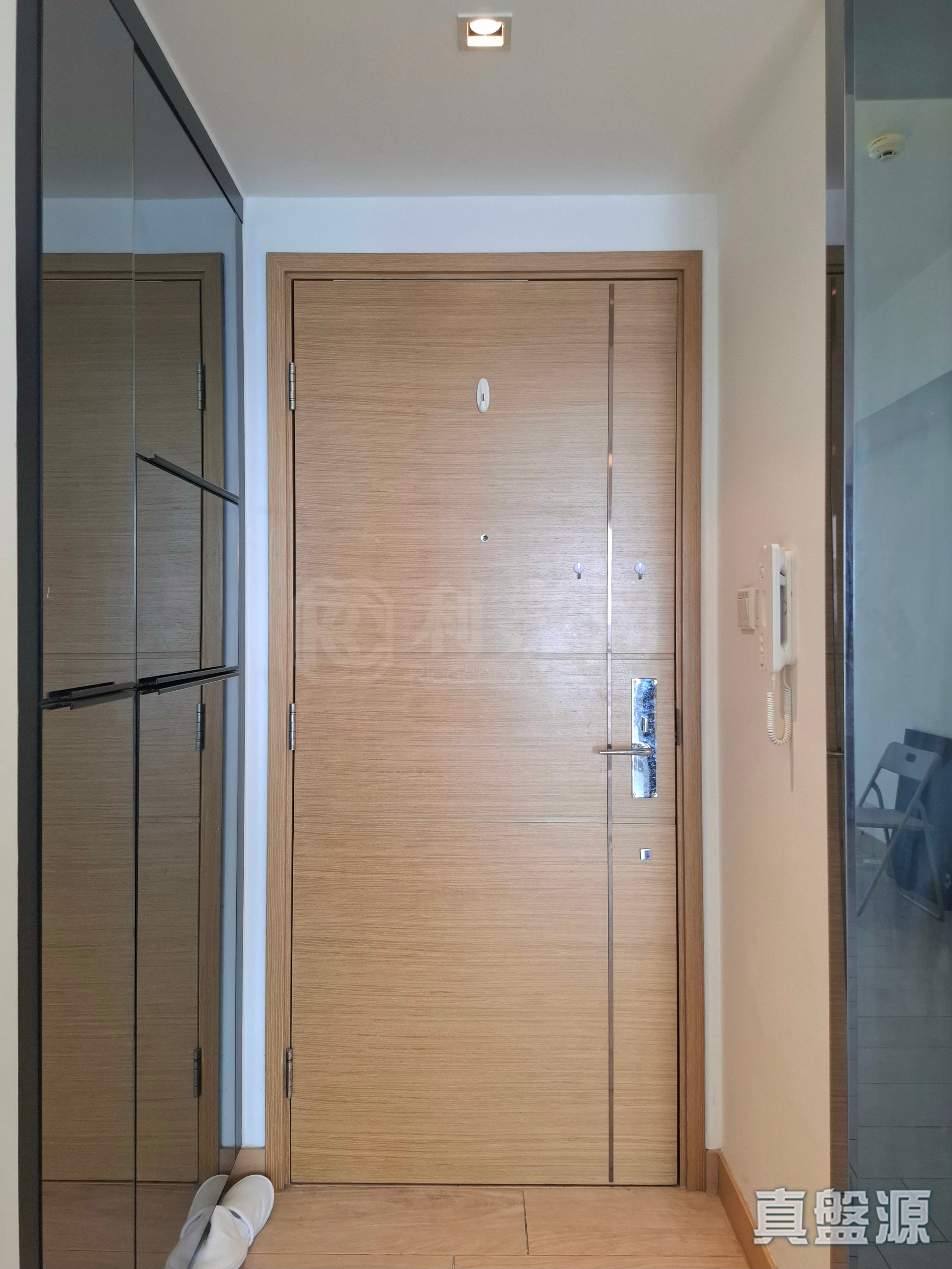 CENTURY LINK PHASE 1 - Tower 5b High Floor Zone Flat 02 Tung Chung