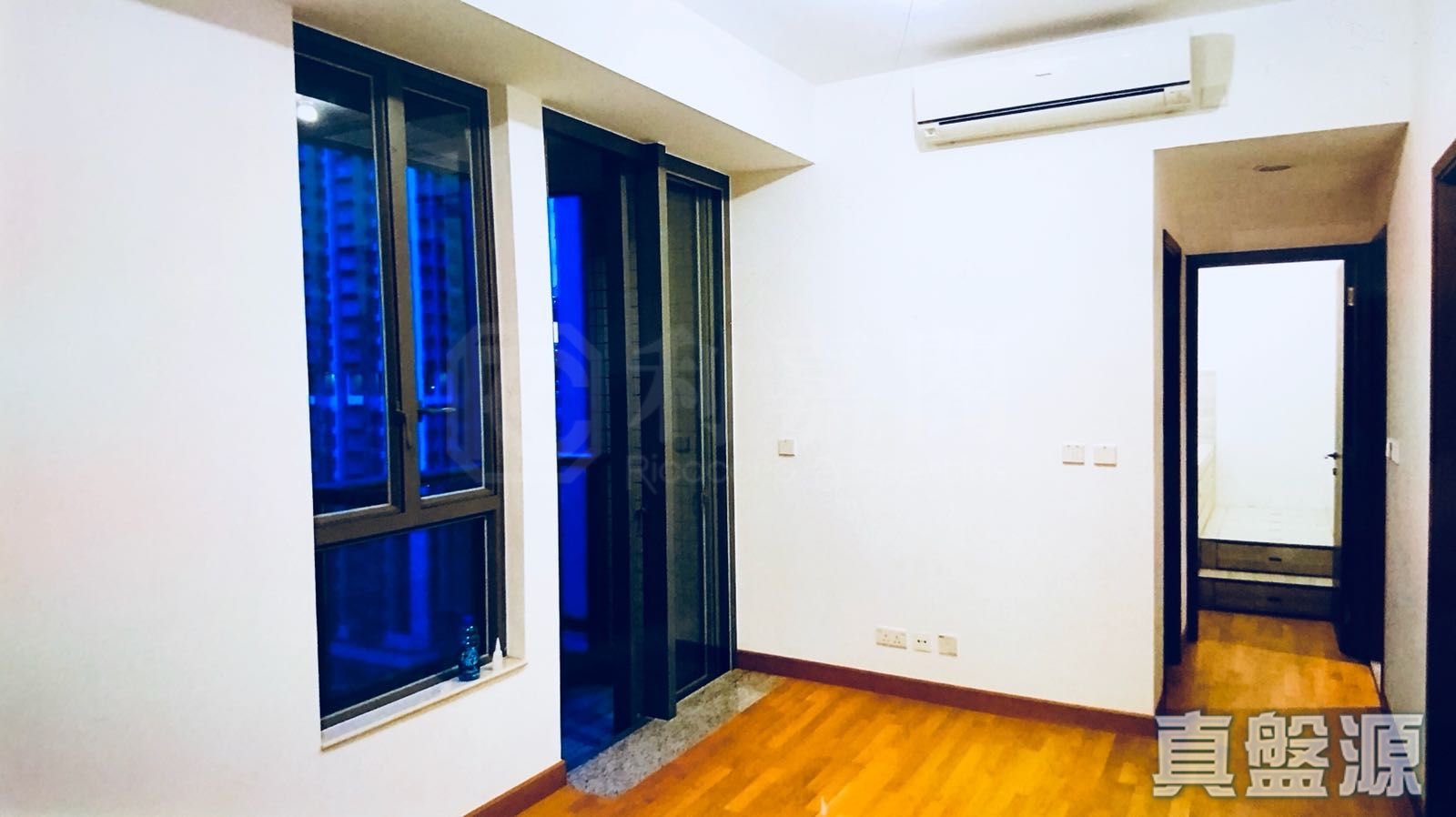 喜韻 2座 中層 A室 西九龍