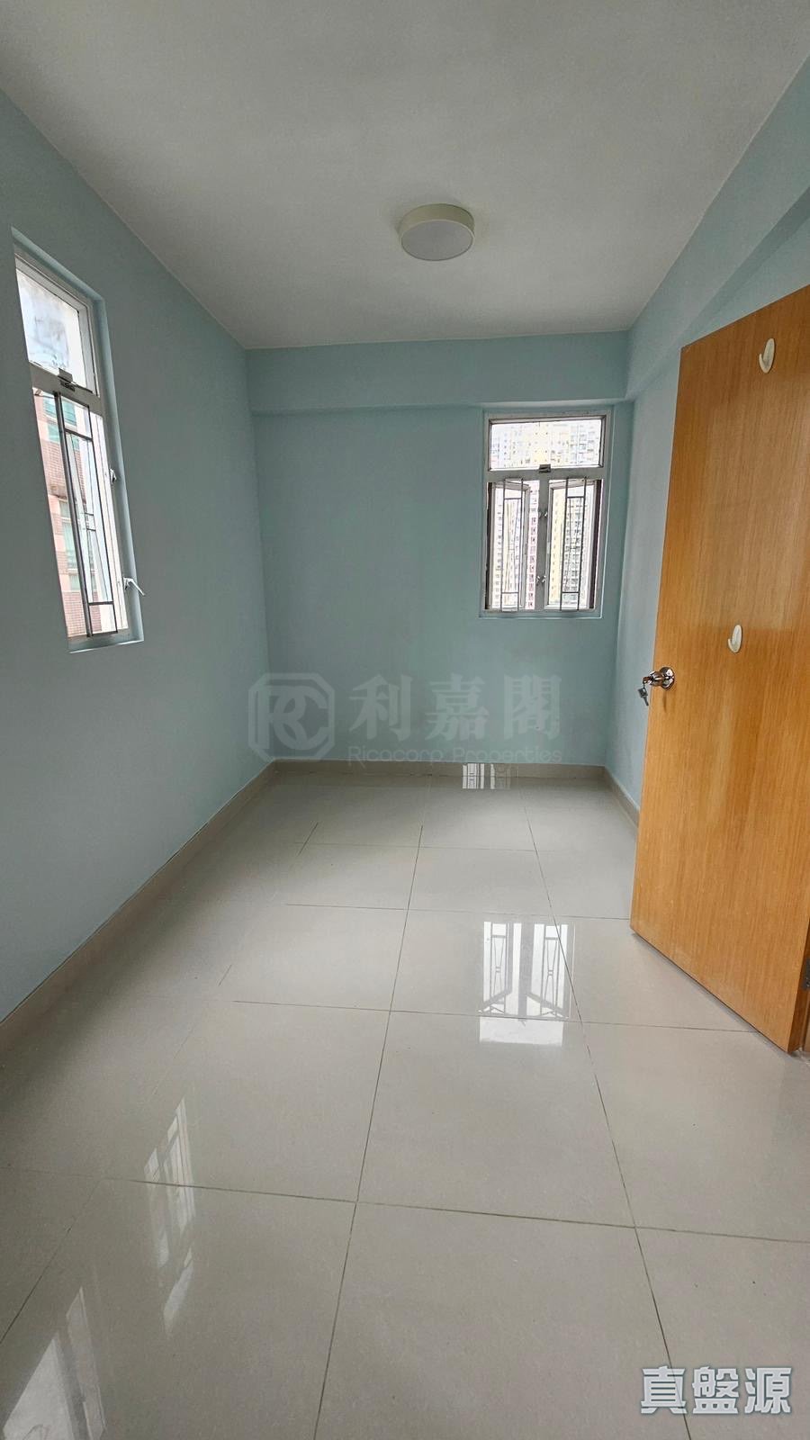 KWAI CHEONG BUILDING Very High Floor Zone Flat A Central/Sheung Wan/Western District