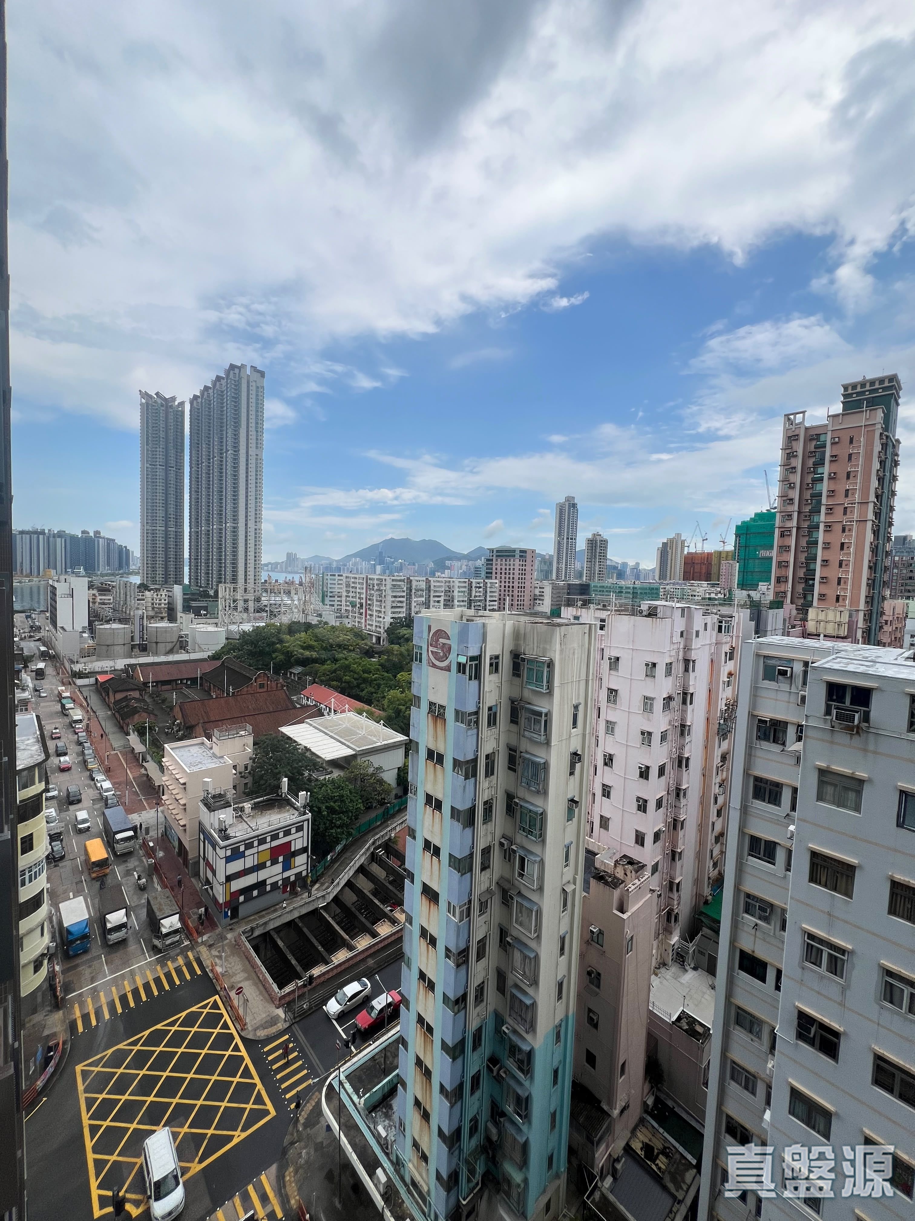THE ZUTTEN Medium Floor Zone Flat H To Kwa Wan/Kowloon City/Kai Tak/San Po Kong