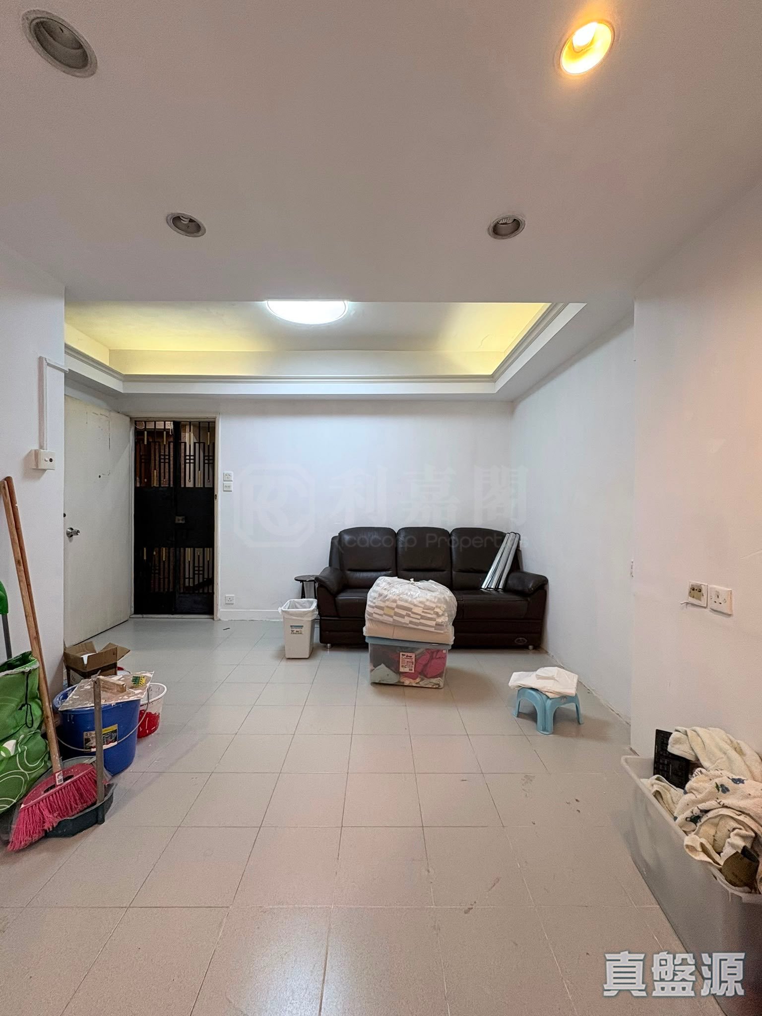 KWAI FUNG BUILDING Very High Floor Zone Flat F Kwai Chung/Park Island