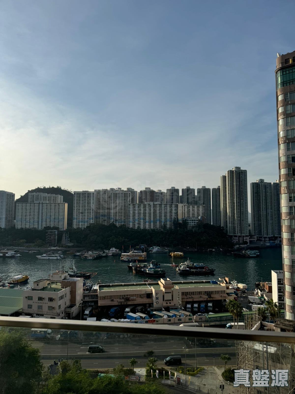 SOUTH COAST Medium Floor Zone Flat C Aberdeen/Tin Wan