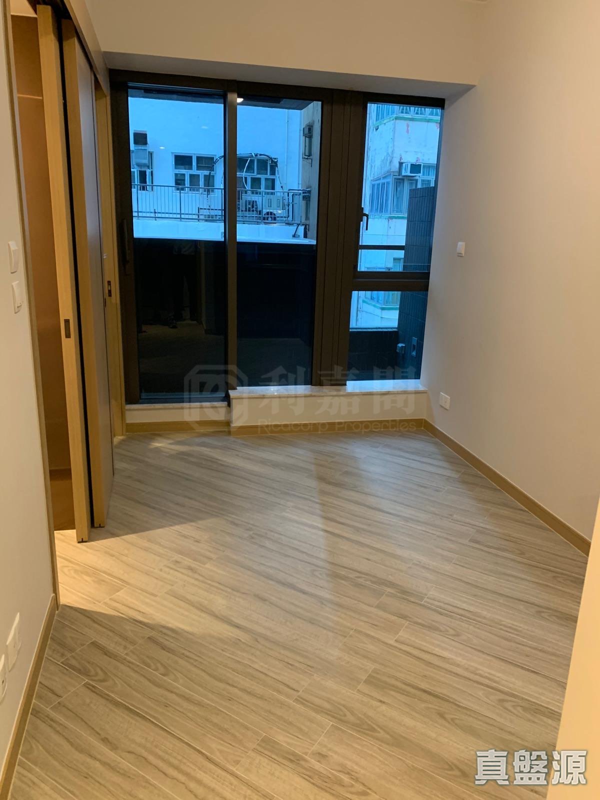 南津．迎岸 低层 D室 香港仔/田湾