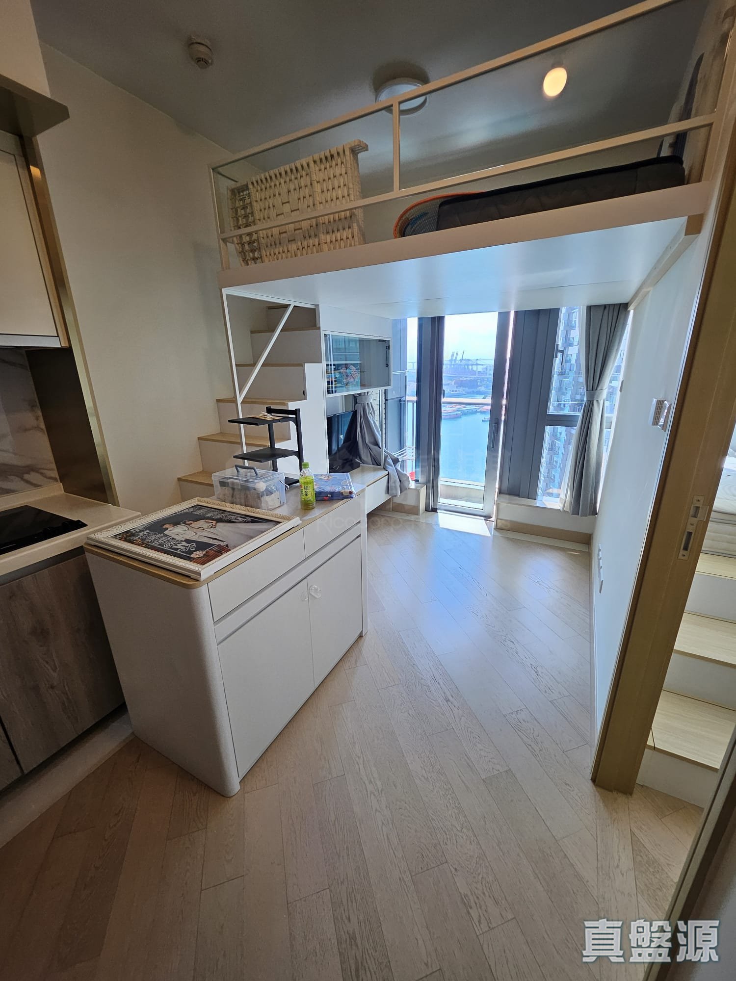 维港滙 3期 2座 高层 B室 奥运站/南昌