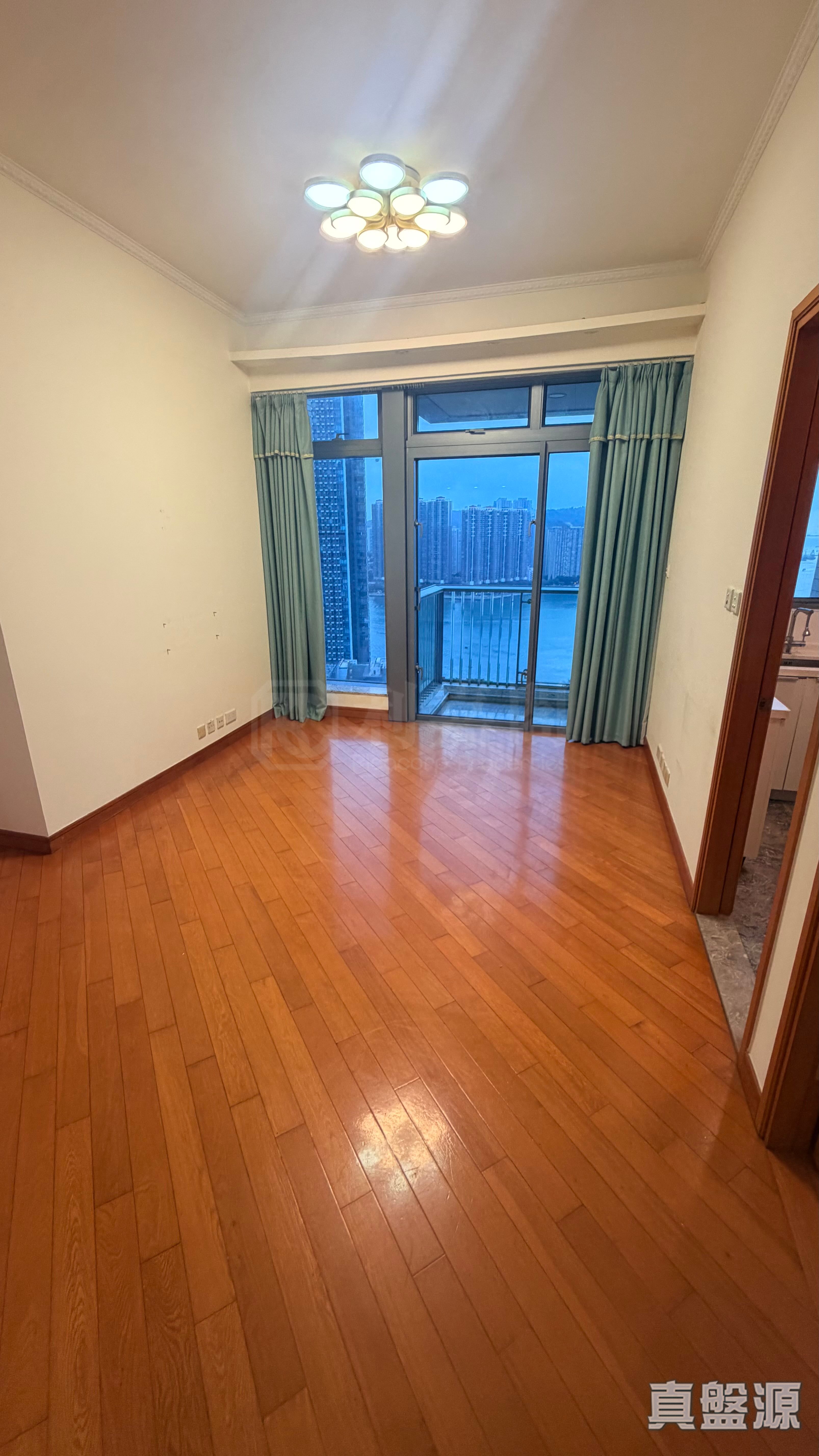 THE DYNASTY TOWER 2 Medium Floor Zone Flat C Tsuen Wan